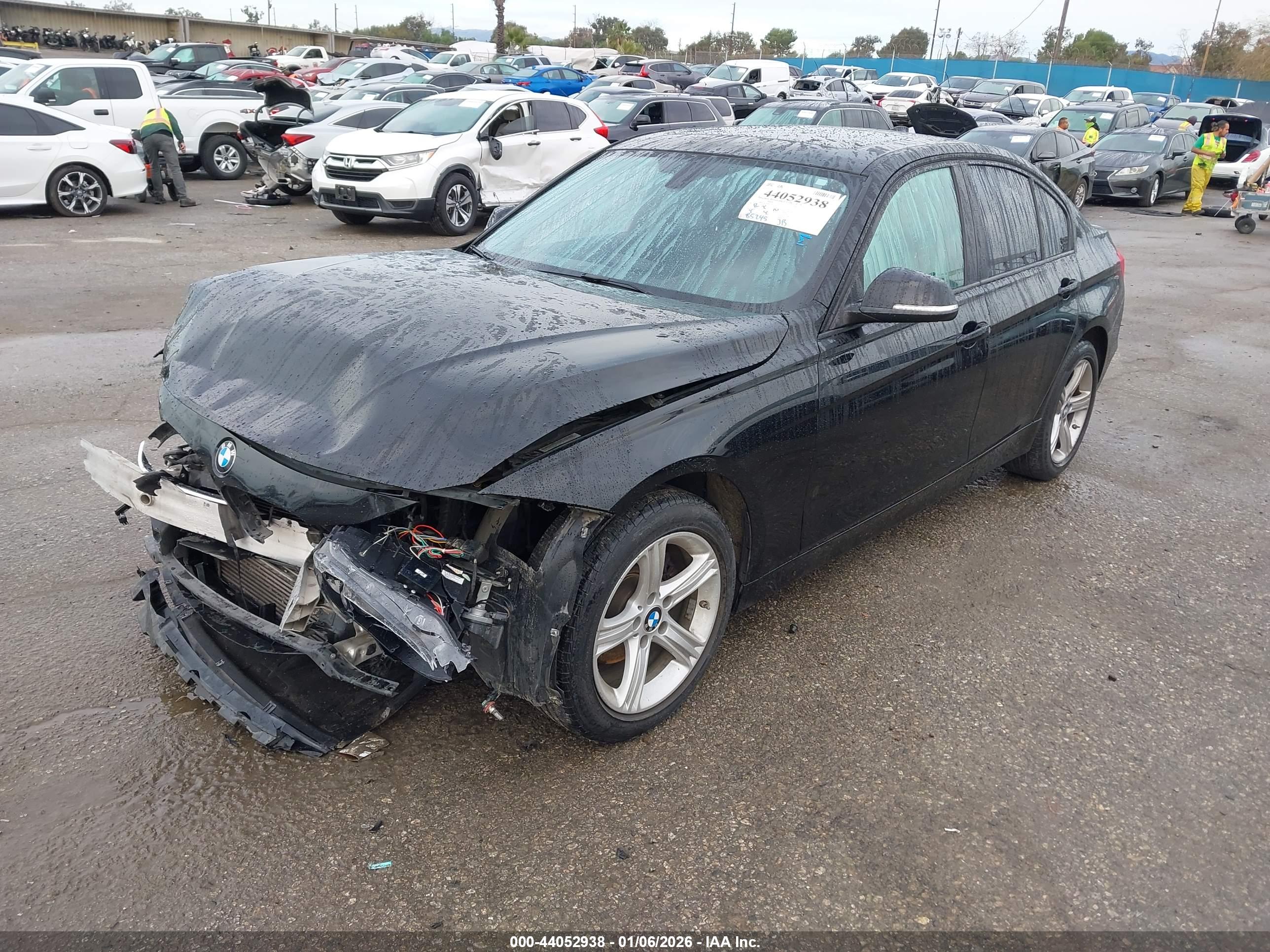 BMW 328I image 2