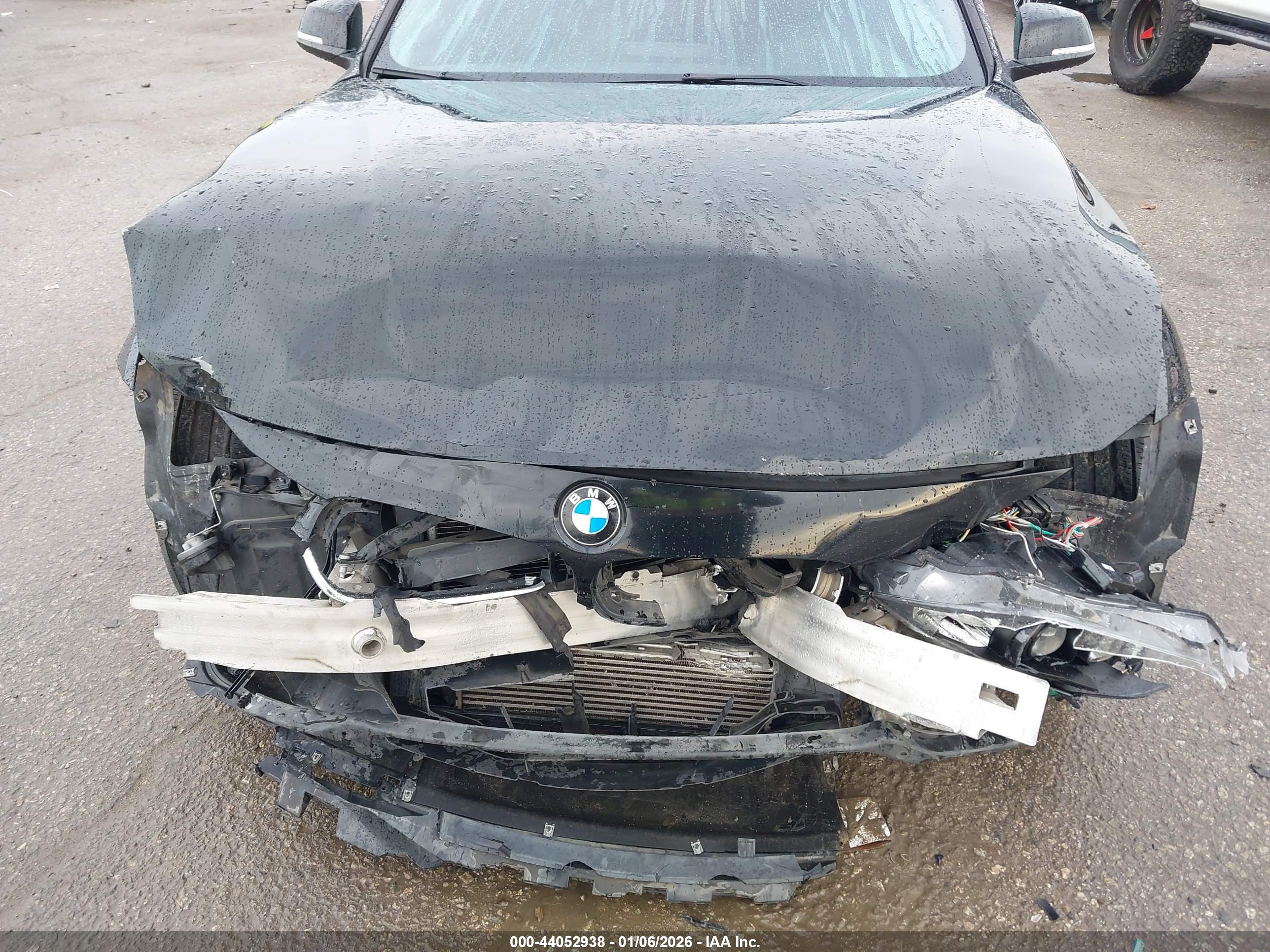 BMW 328I image 6