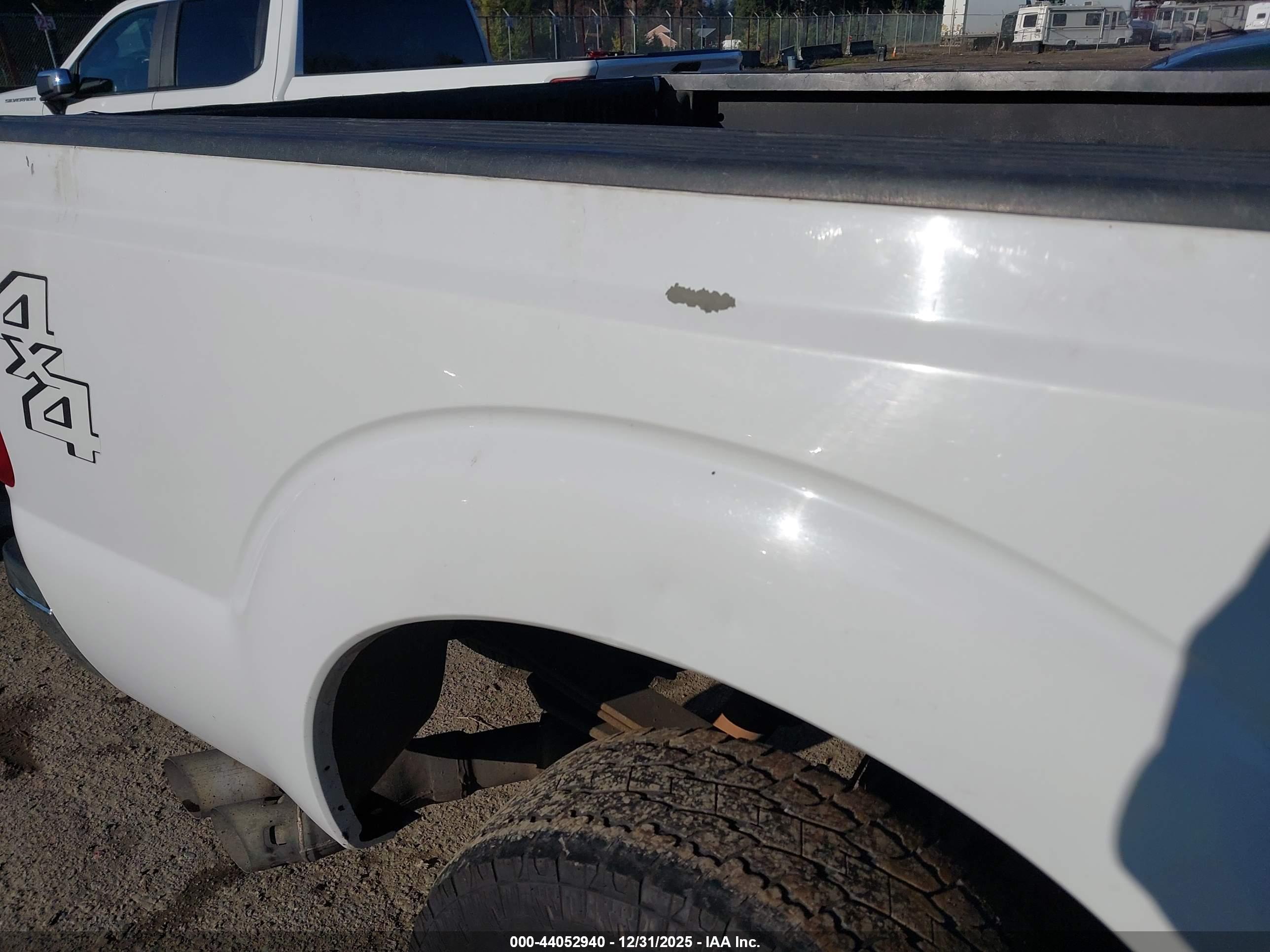 FORD F-250 image 6