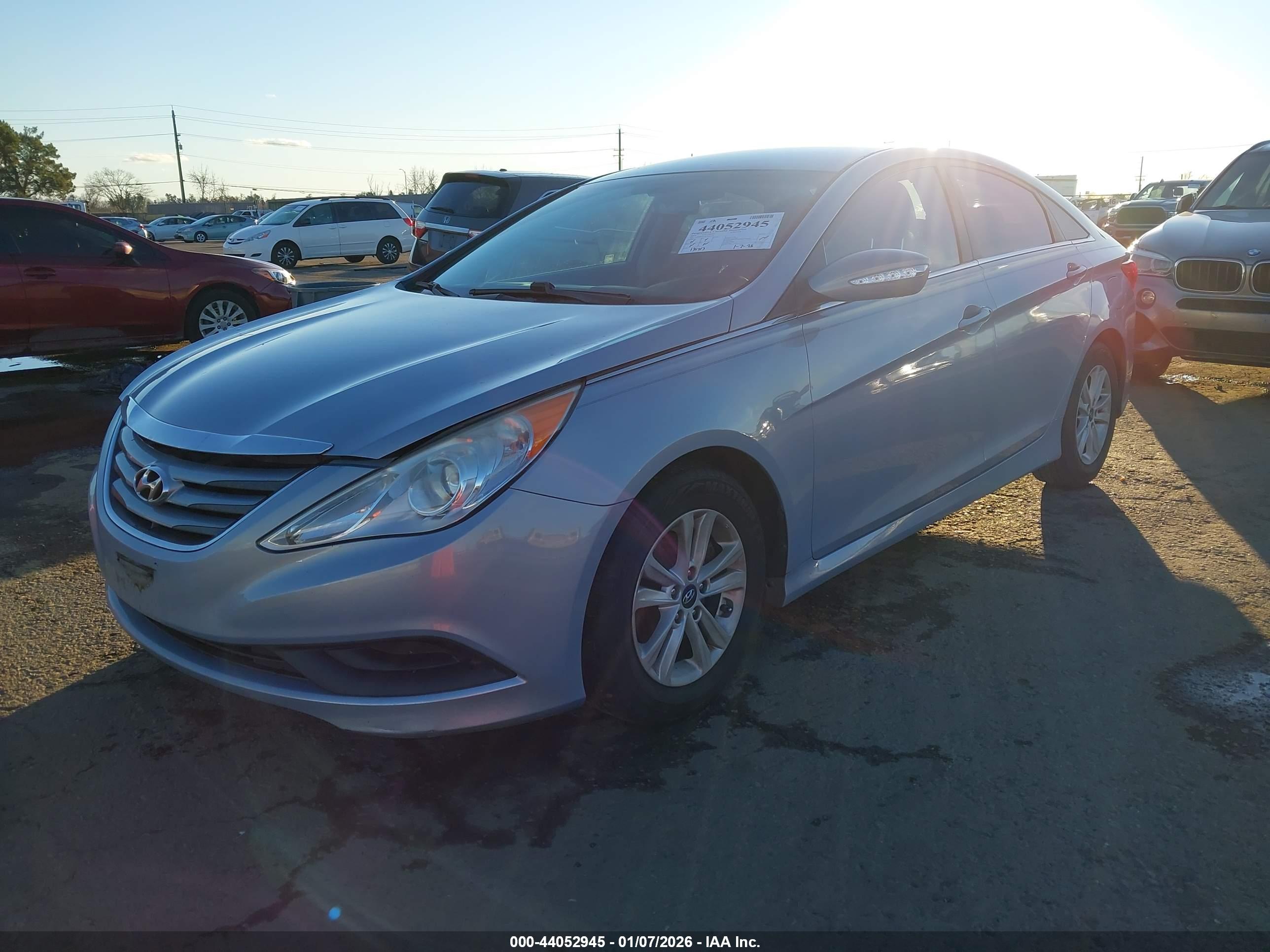 HYUNDAI SONATA image 2