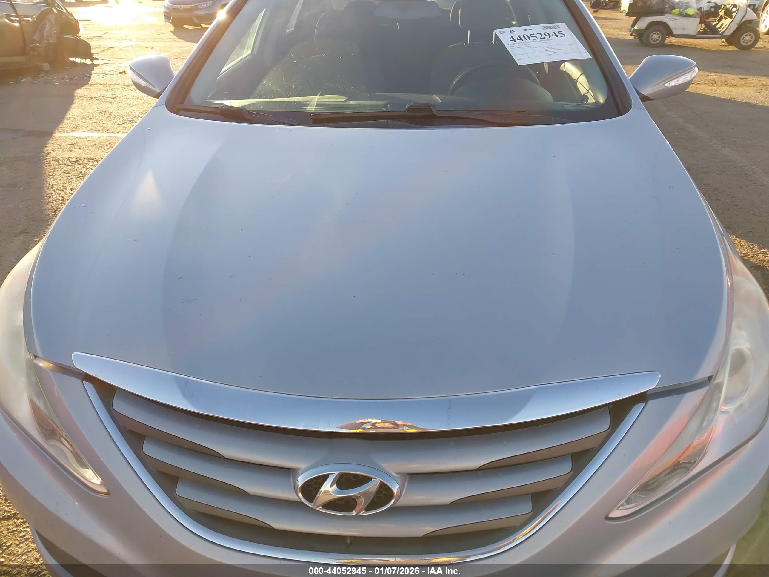 HYUNDAI SONATA image 6