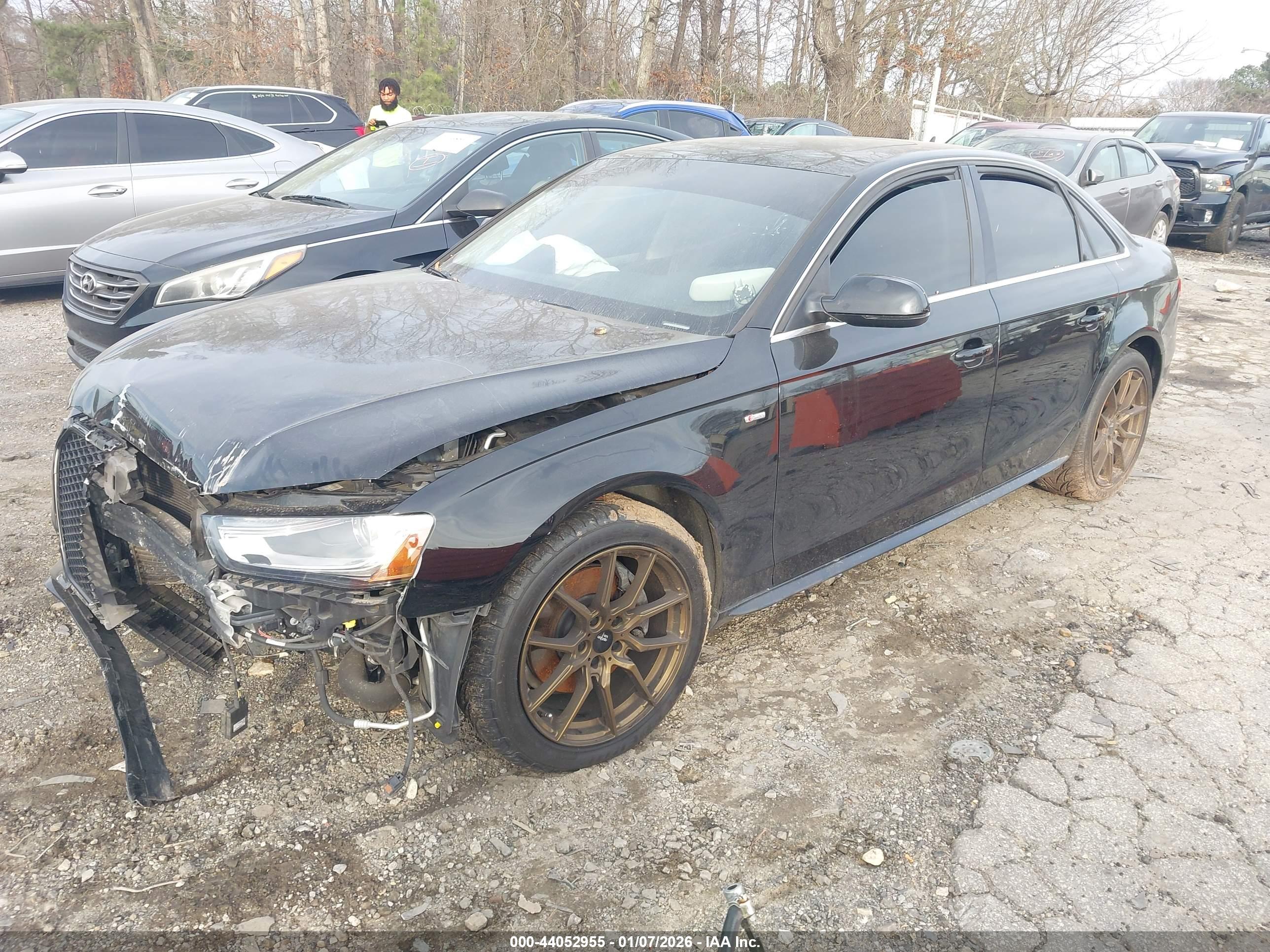 AUDI A4 image 2