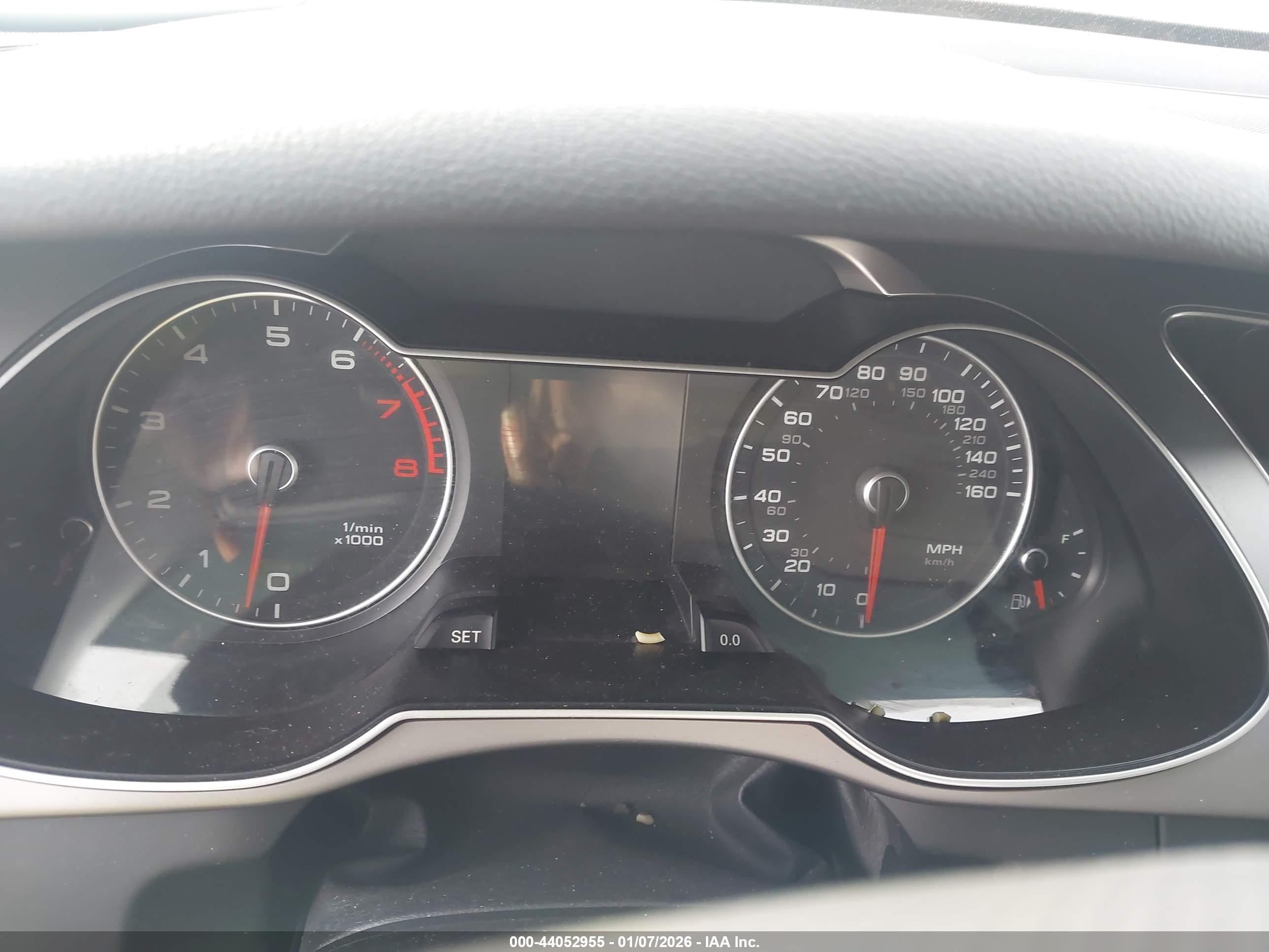 AUDI A4 image 7