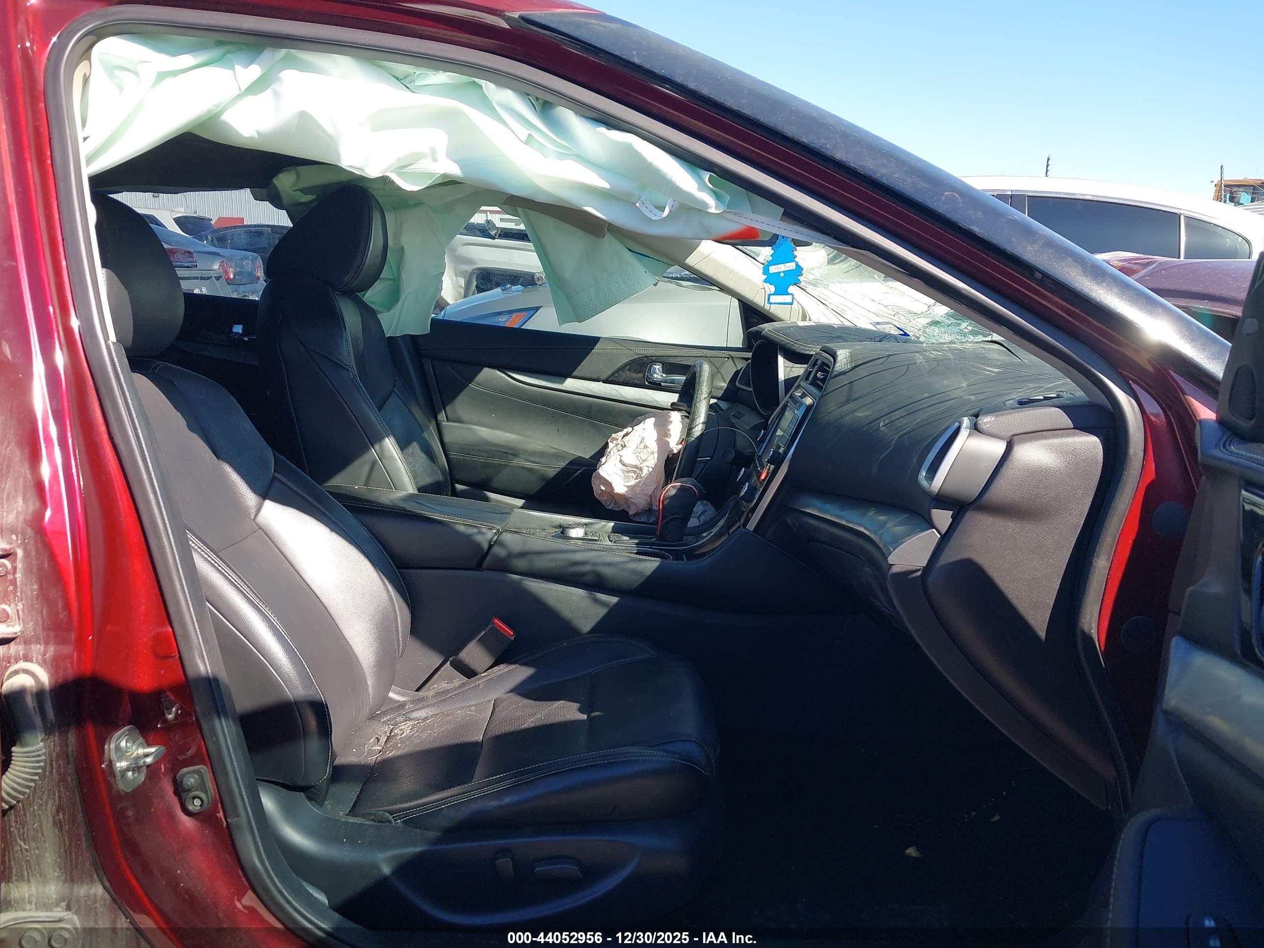 NISSAN MAXIMA image 5