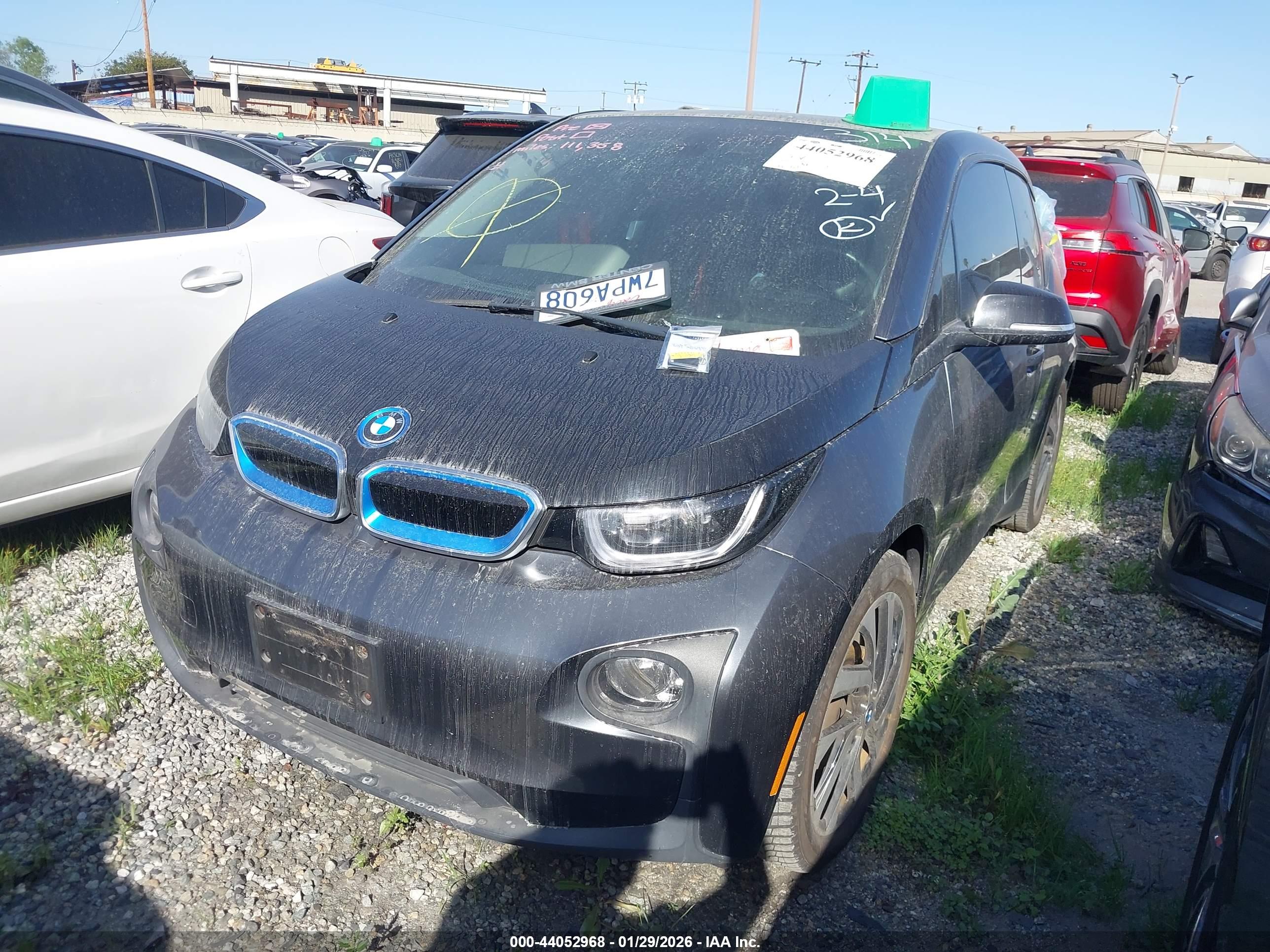 BMW I3 image 2