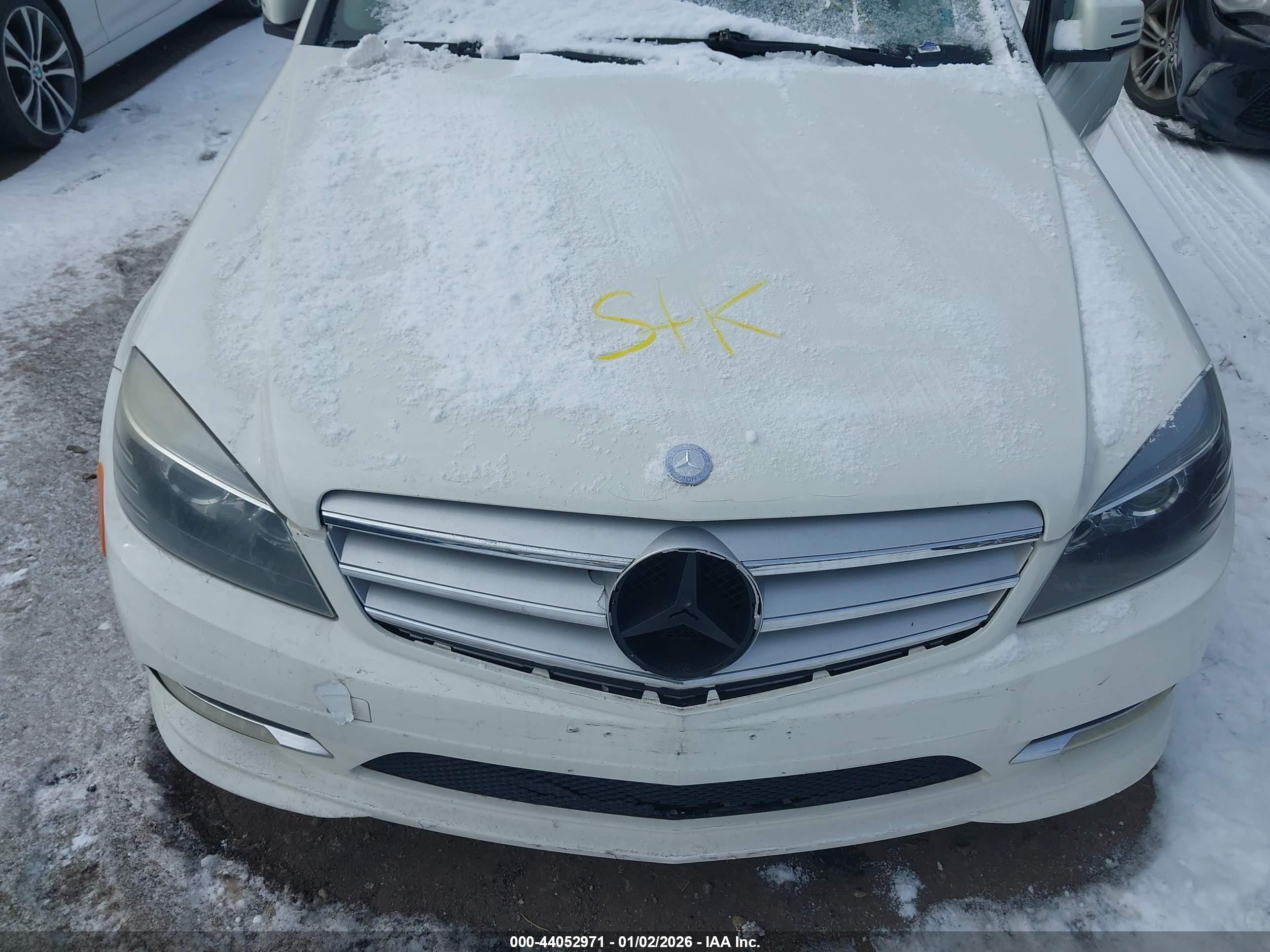 MERCEDES-BENZ C image 10