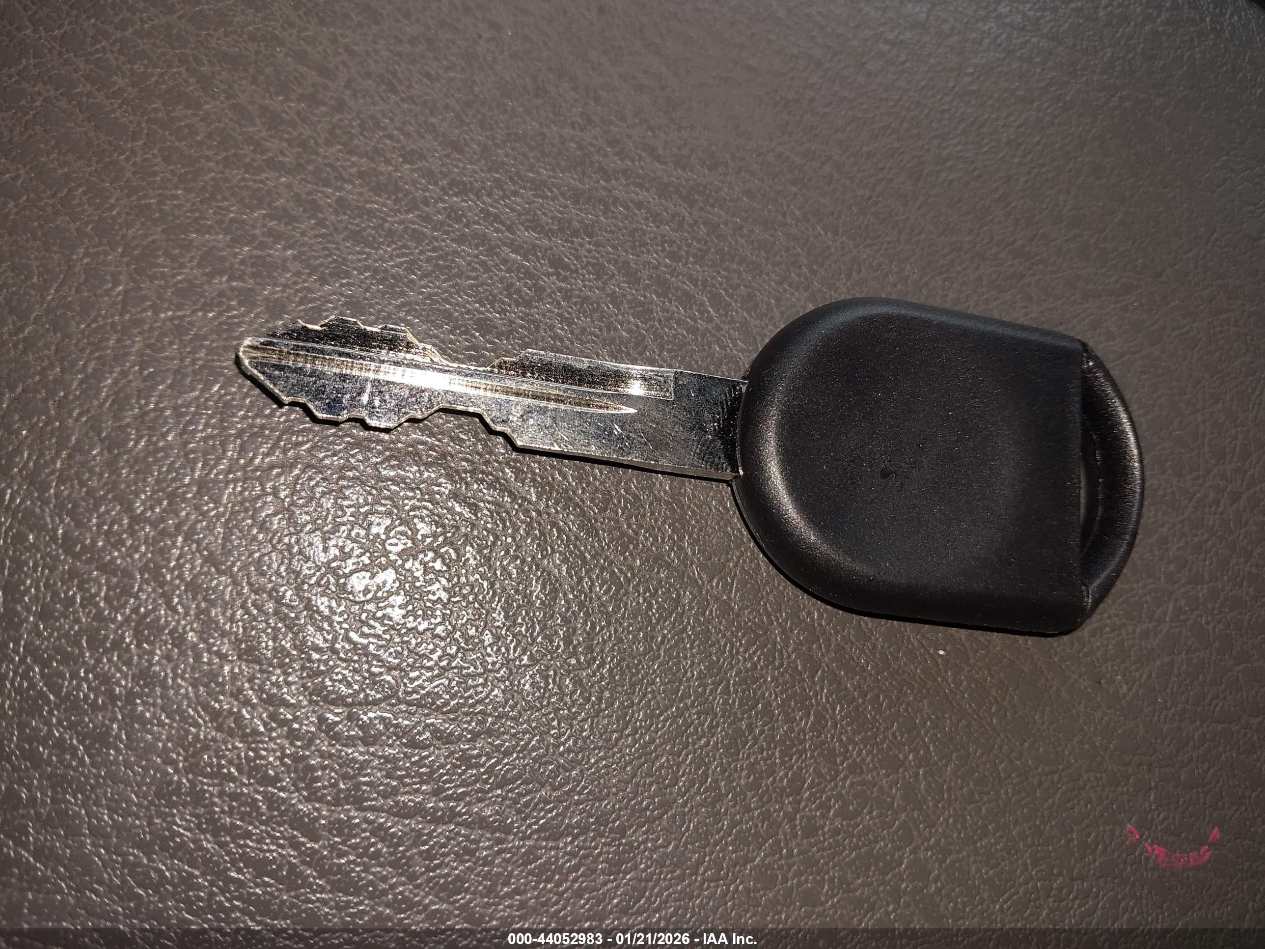 FORD EXPLORER image 11