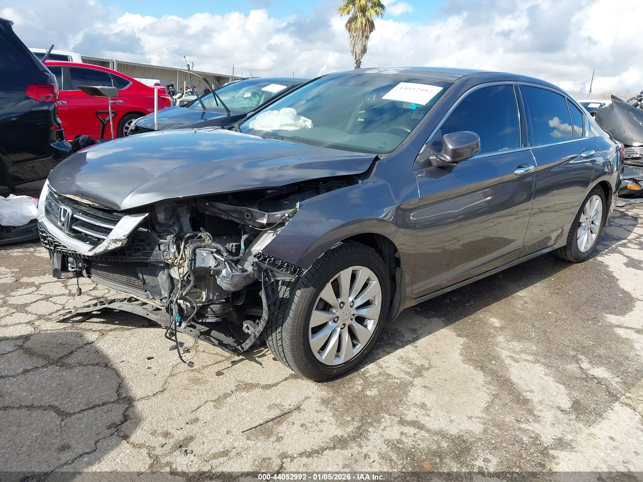 HONDA ACCORD image 2