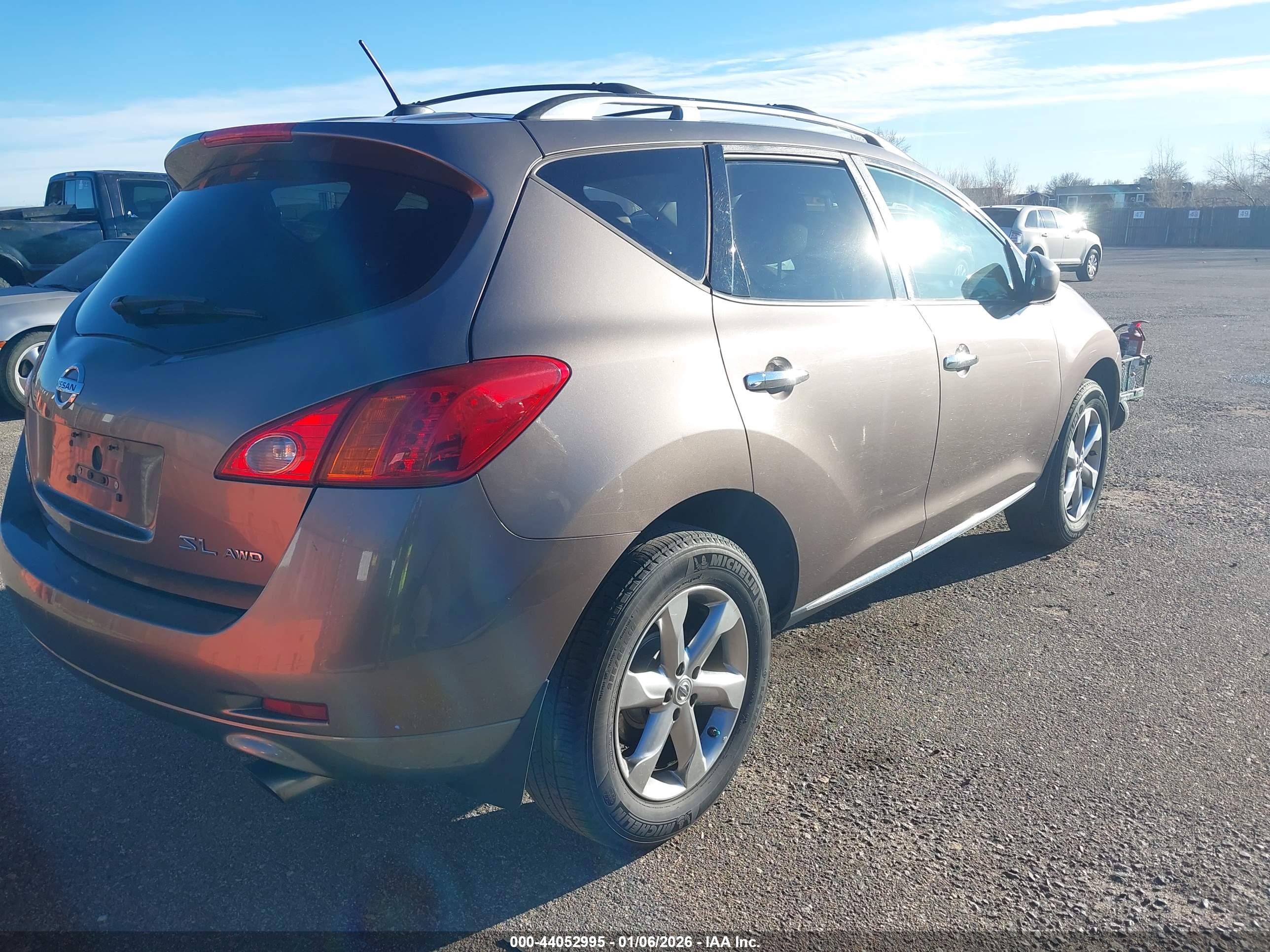 NISSAN MURANO image 4