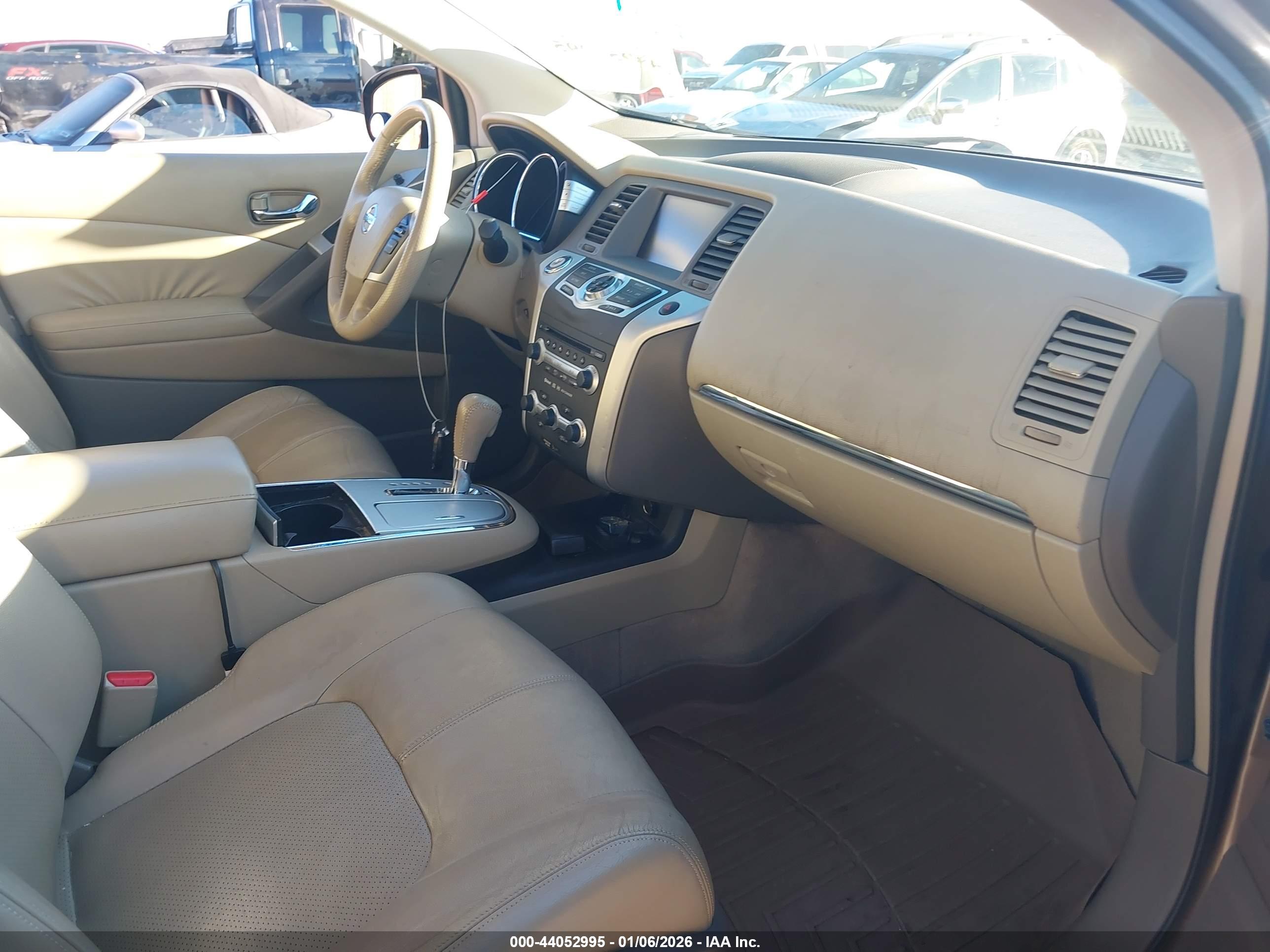 NISSAN MURANO image 5