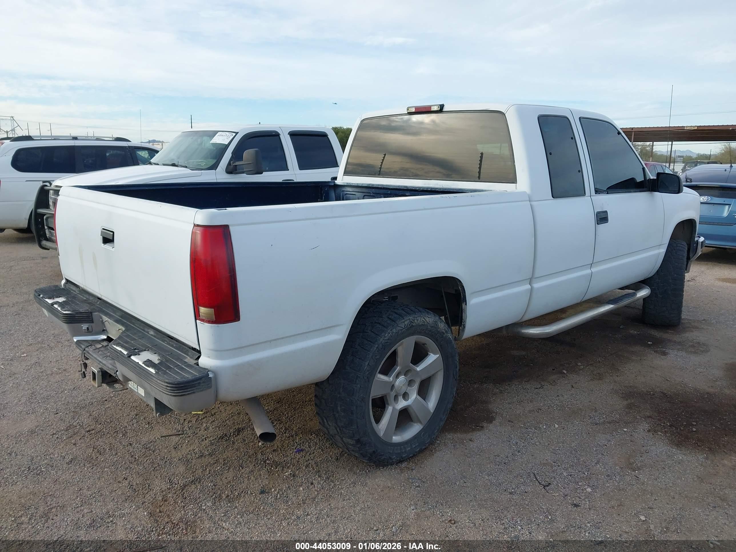 CHEVROLET K1500 image 4