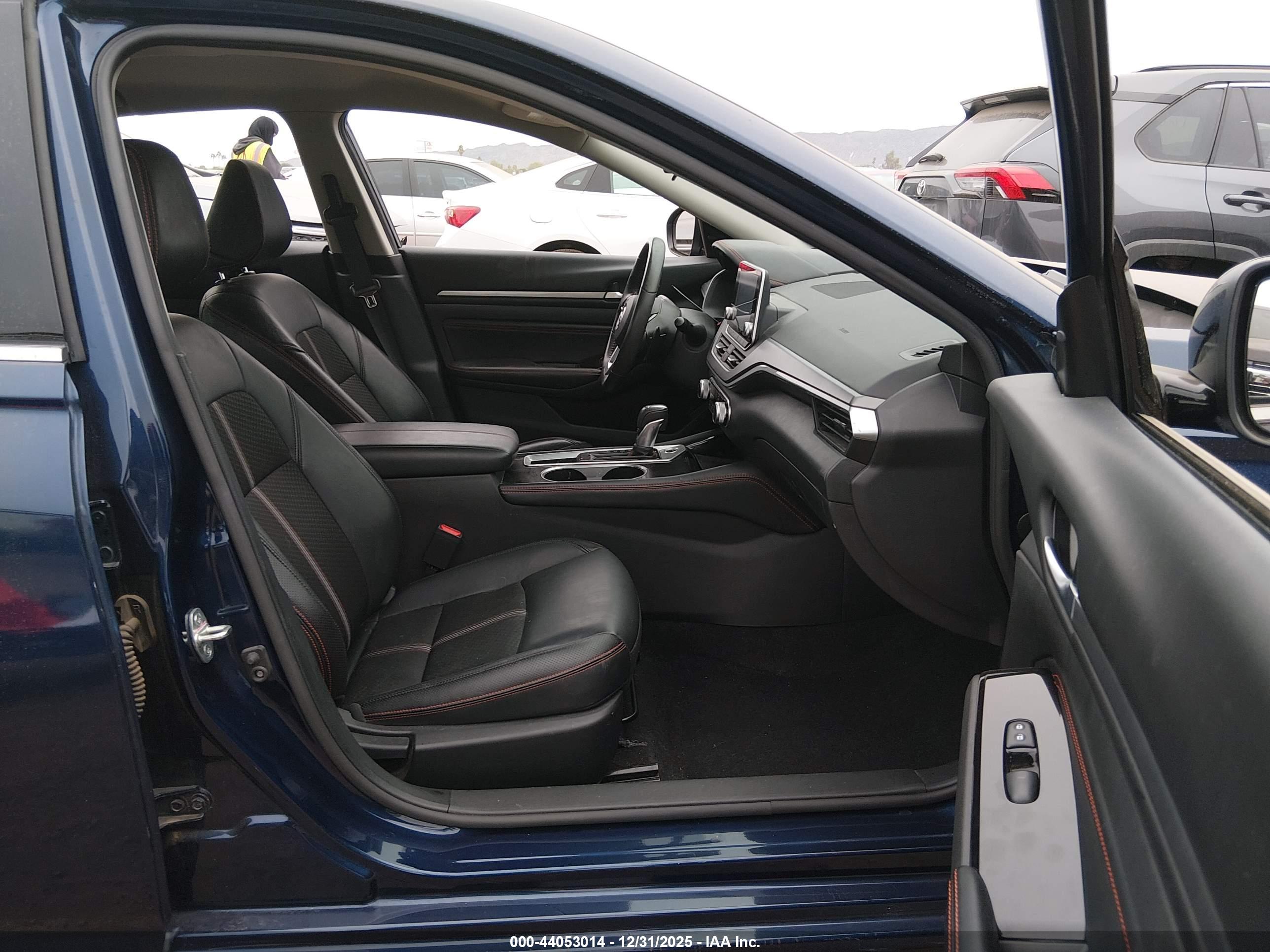 NISSAN ALTIMA image 5