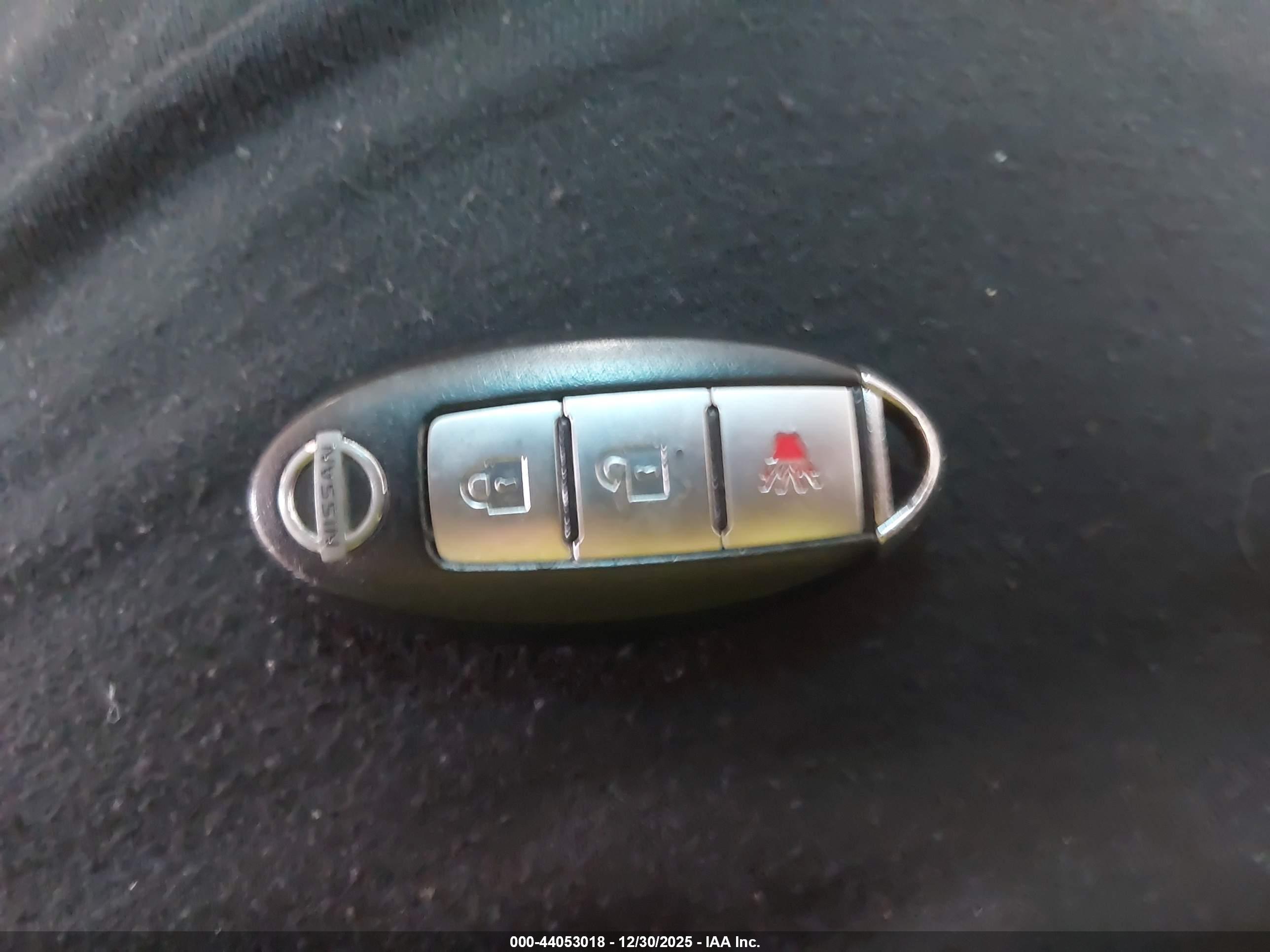NISSAN MURANO image 11