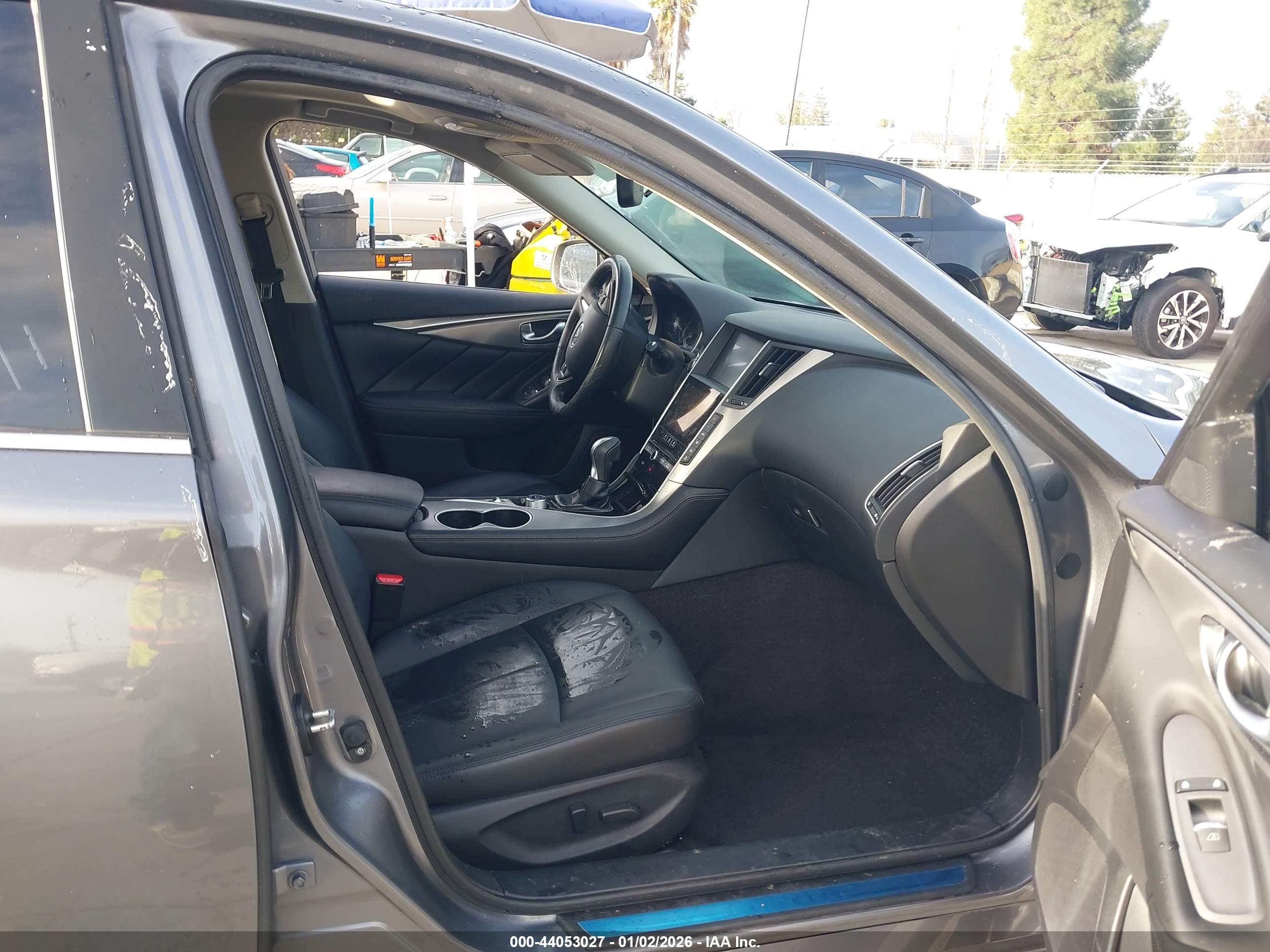 INFINITI Q50 image 5