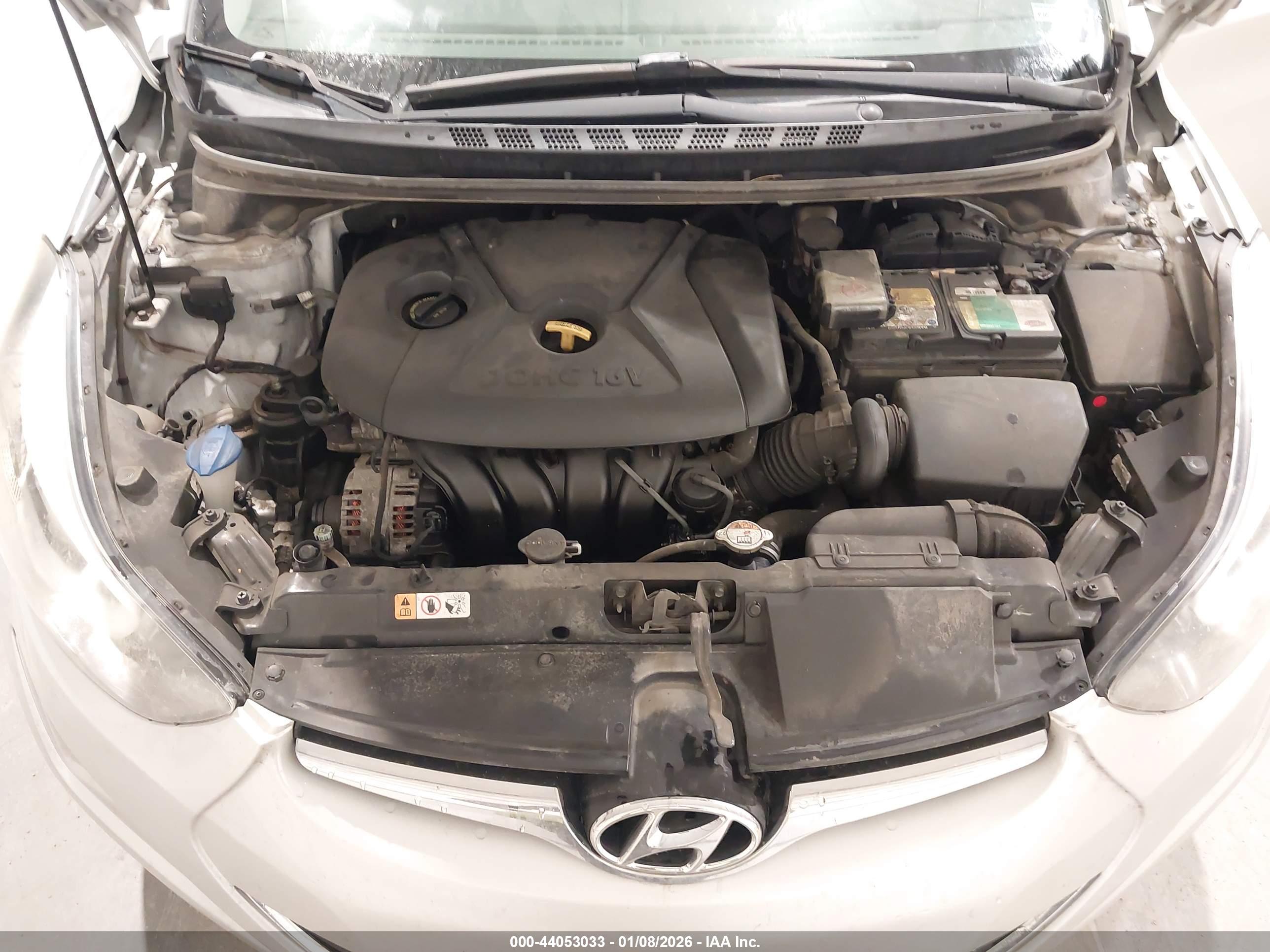 HYUNDAI ELANTRA image 10