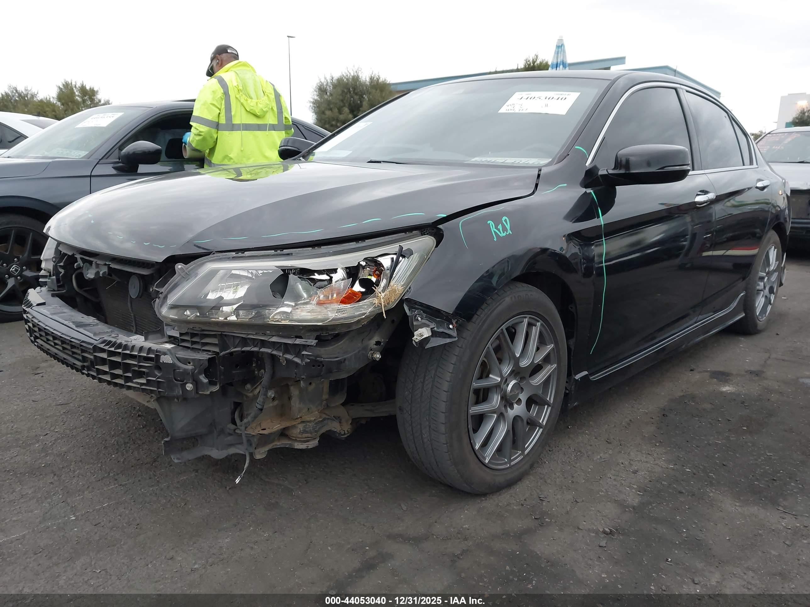 HONDA ACCORD image 2