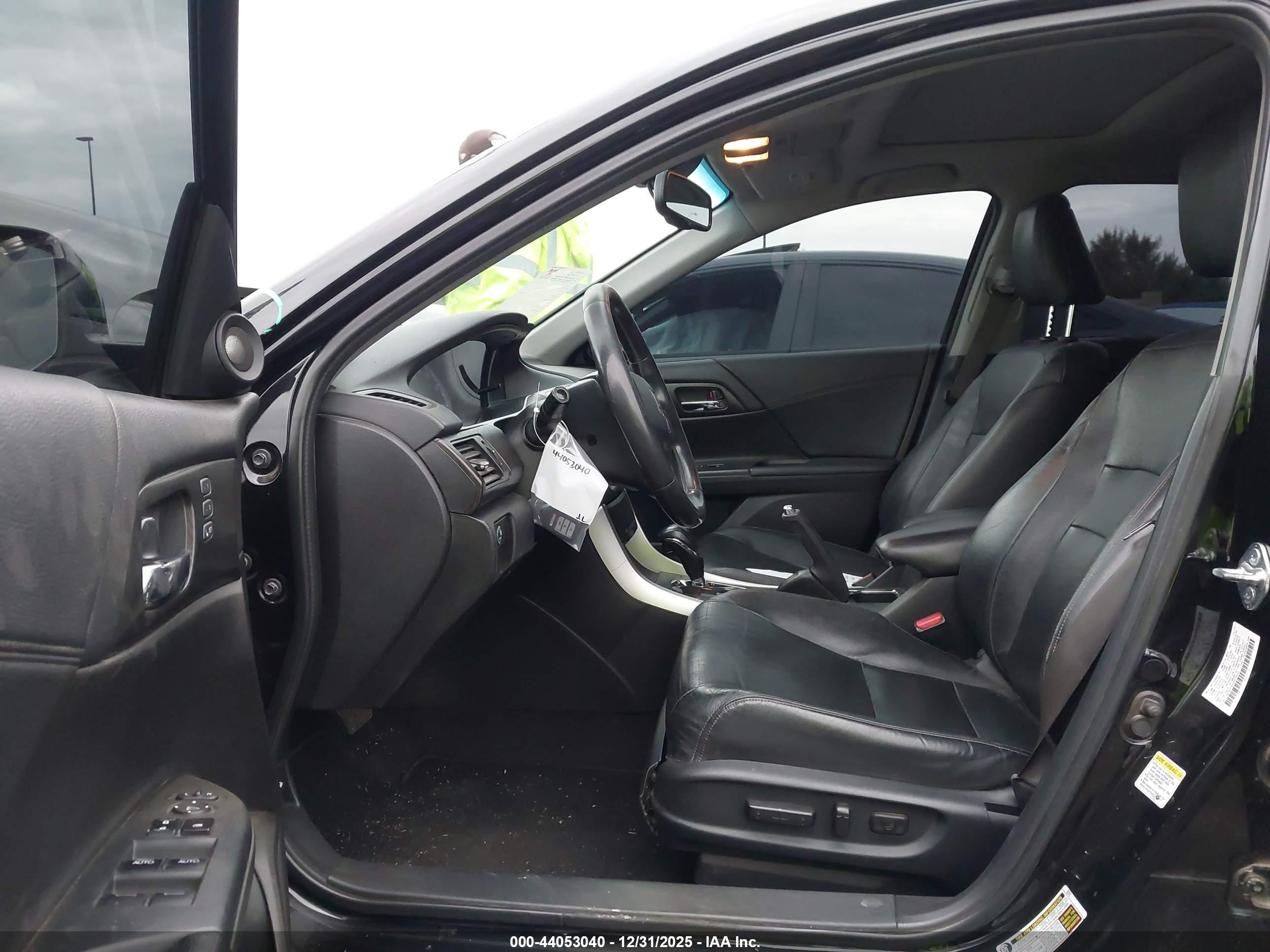 HONDA ACCORD image 5