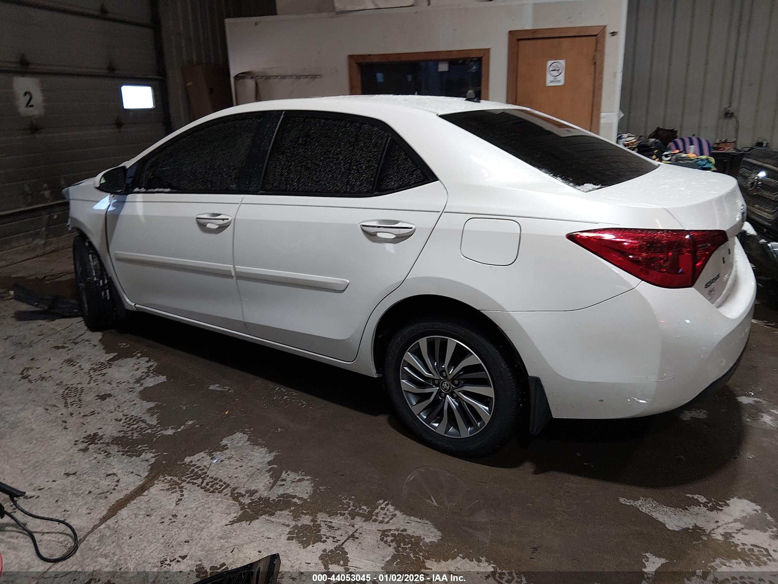 TOYOTA COROLLA image 3
