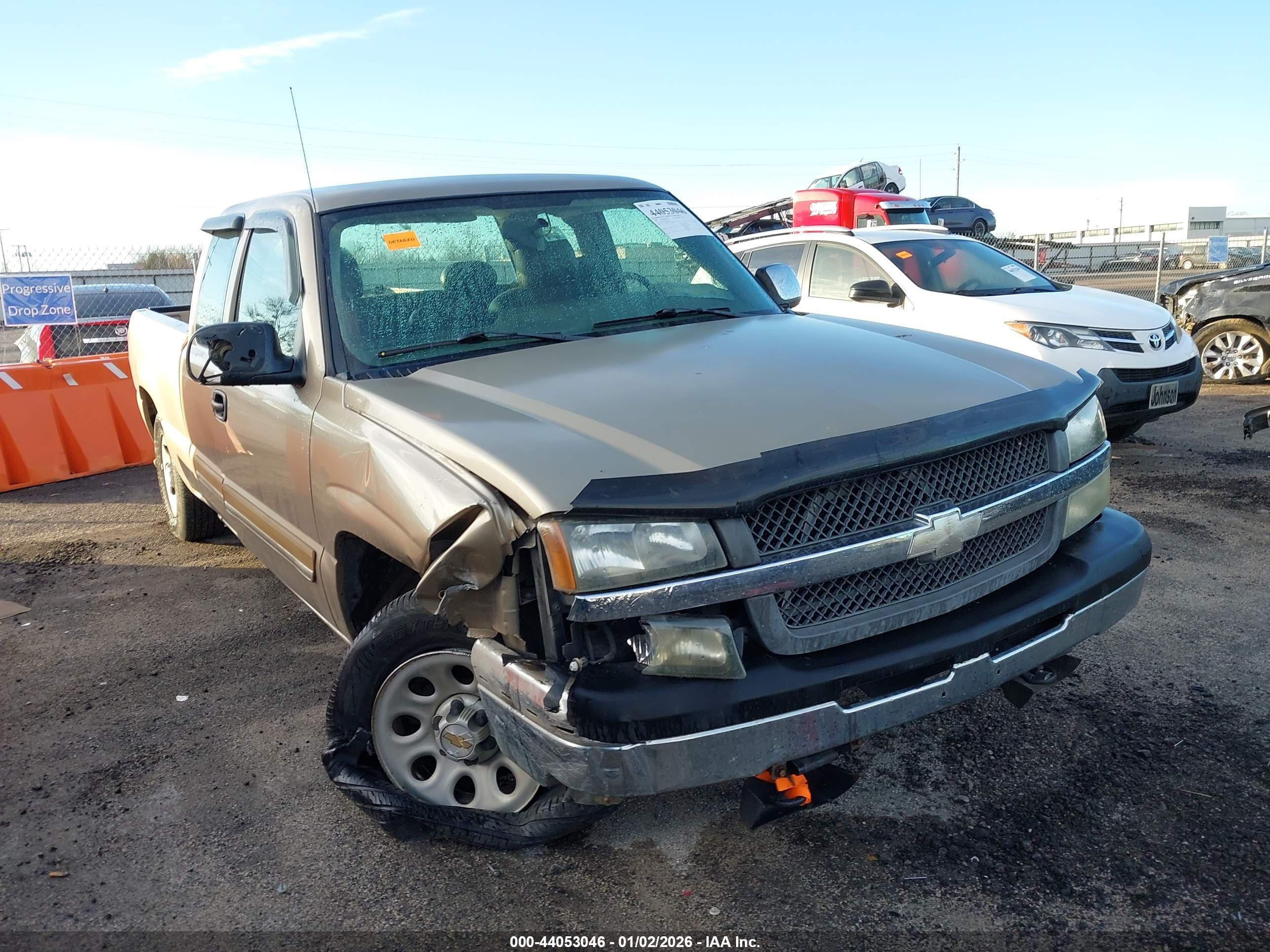 CHEVROLET SILVERADO image 6