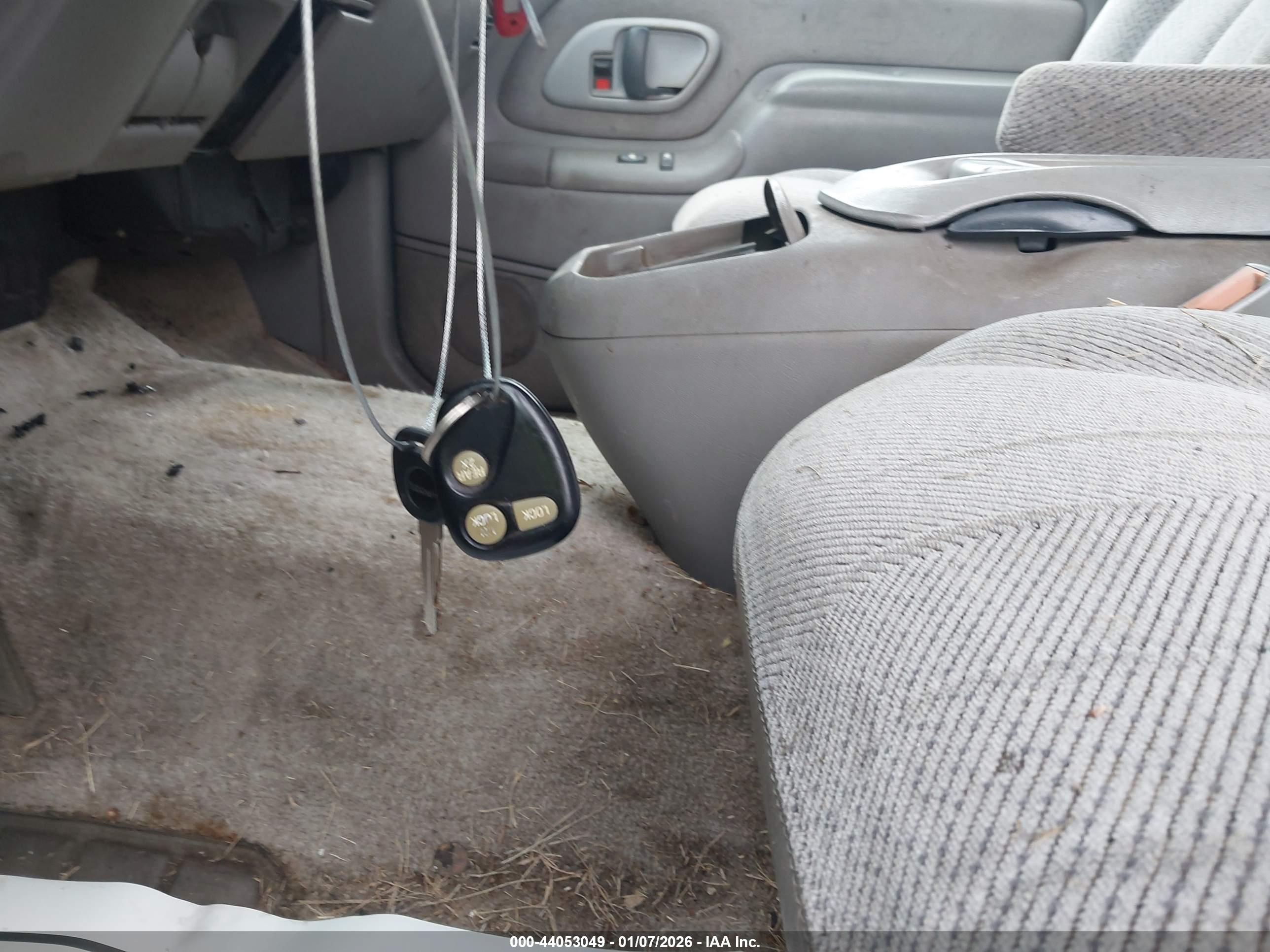 GMC YUKON image 11