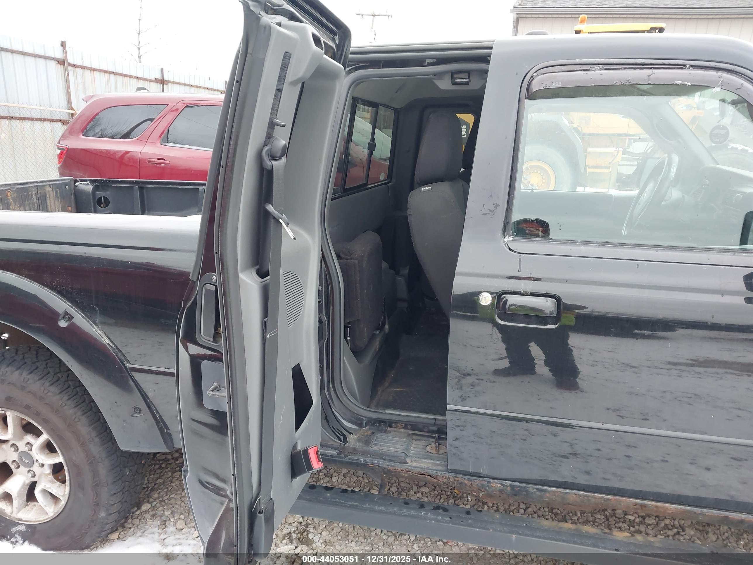 FORD RANGER image 8