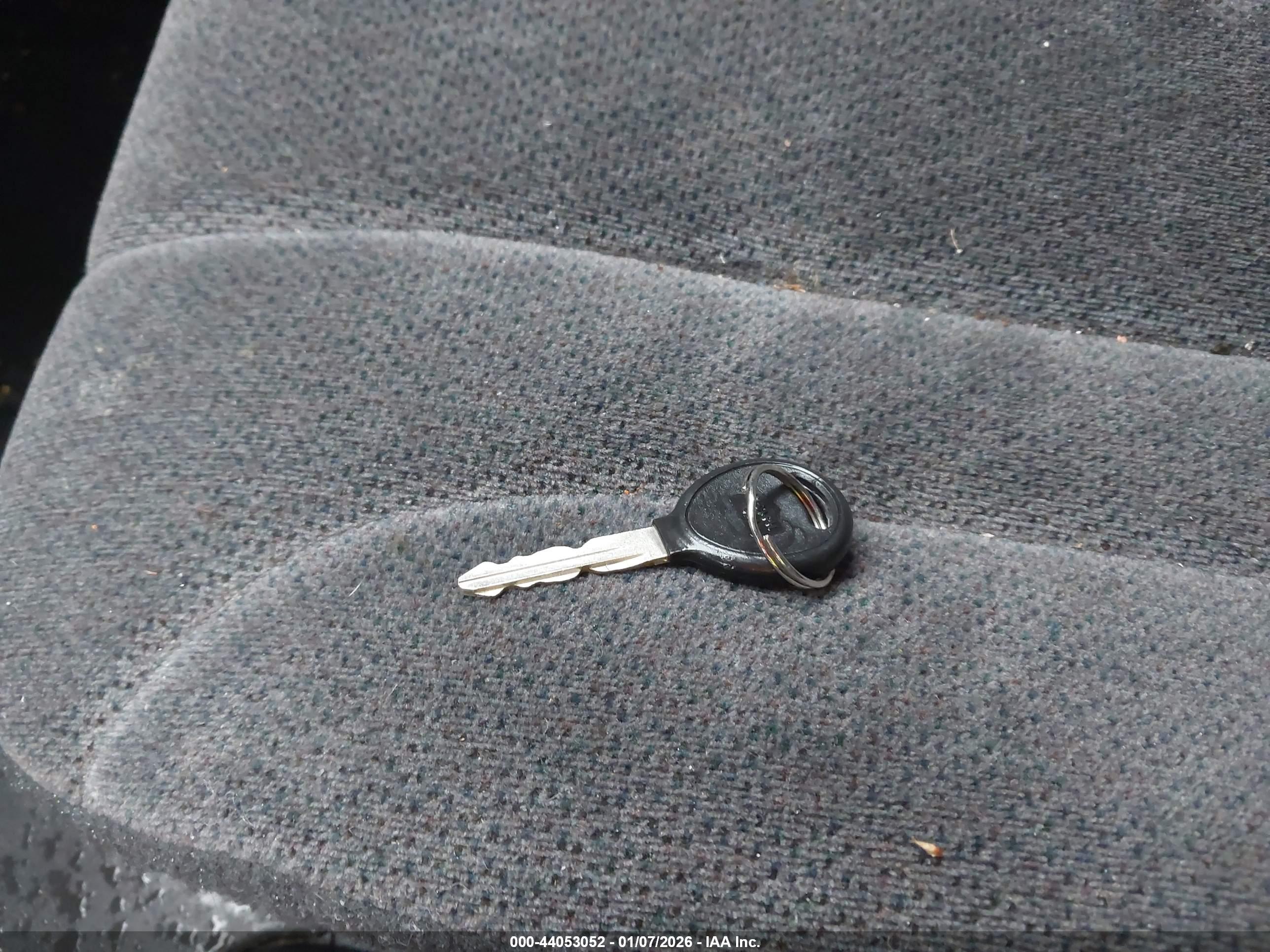 DODGE DAKOTA image 11