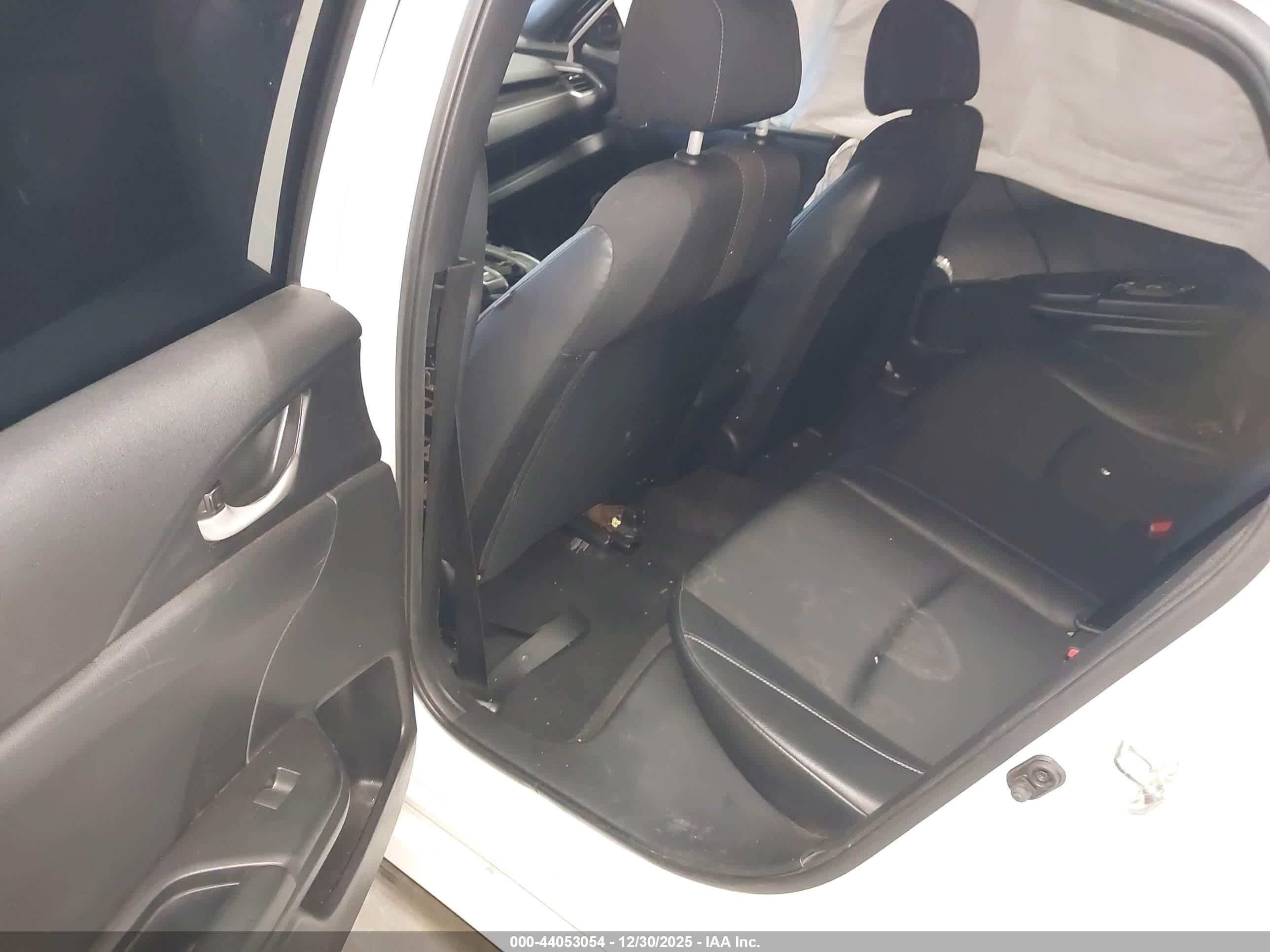 HONDA CIVIC image 8