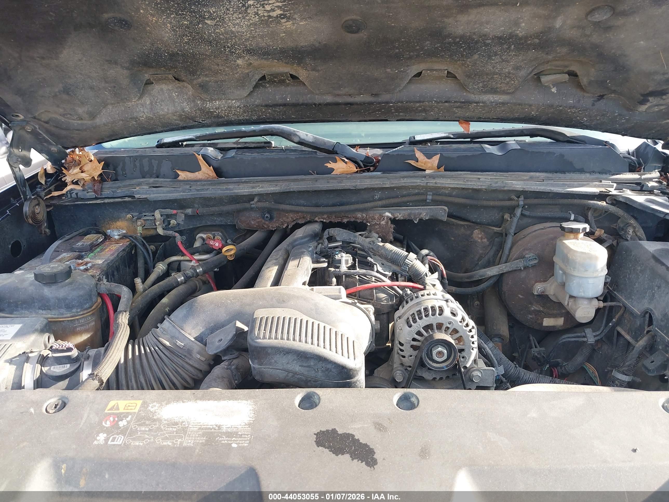 CHEVROLET SILVERADO image 10