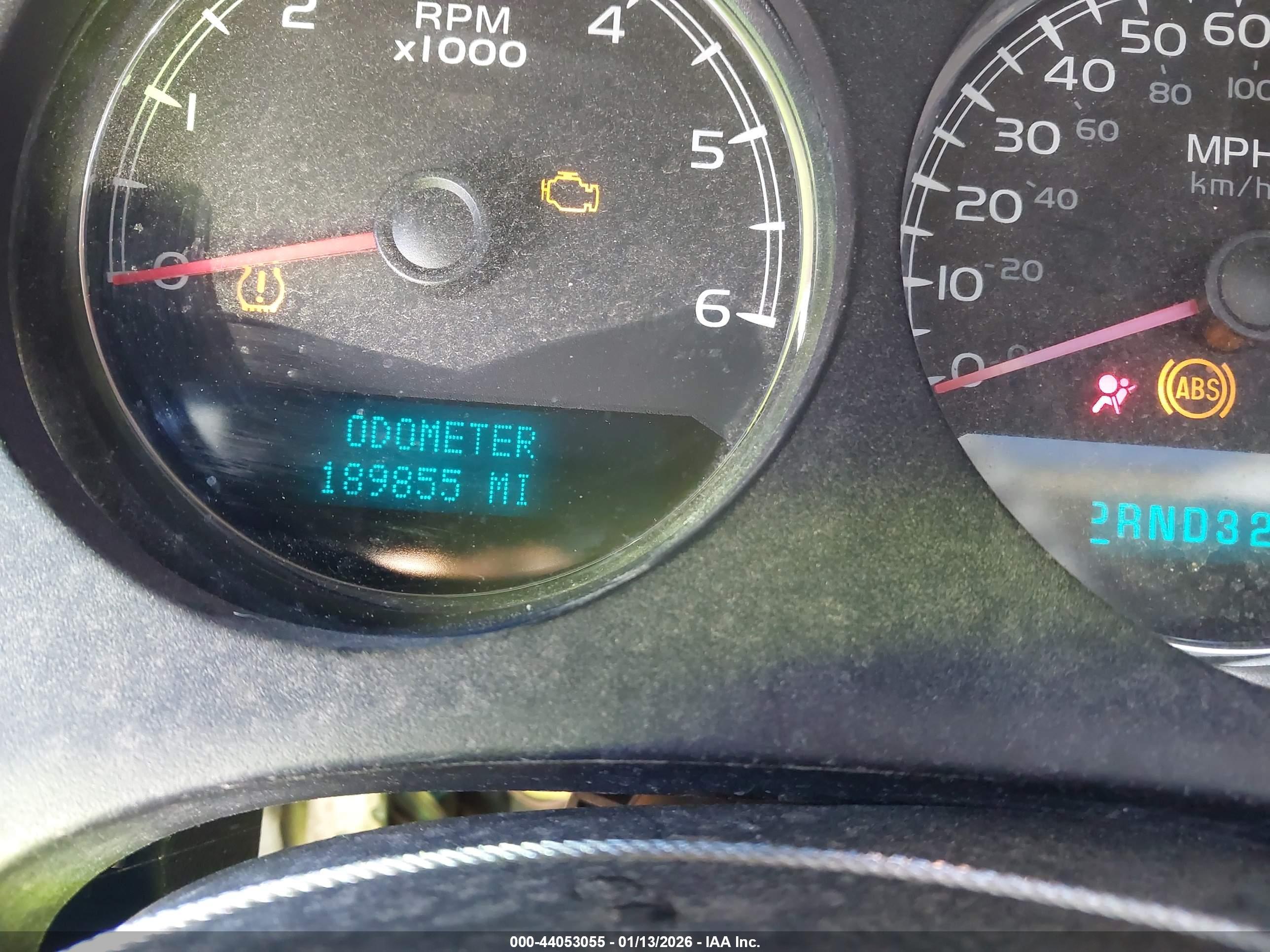 CHEVROLET SILVERADO image 7