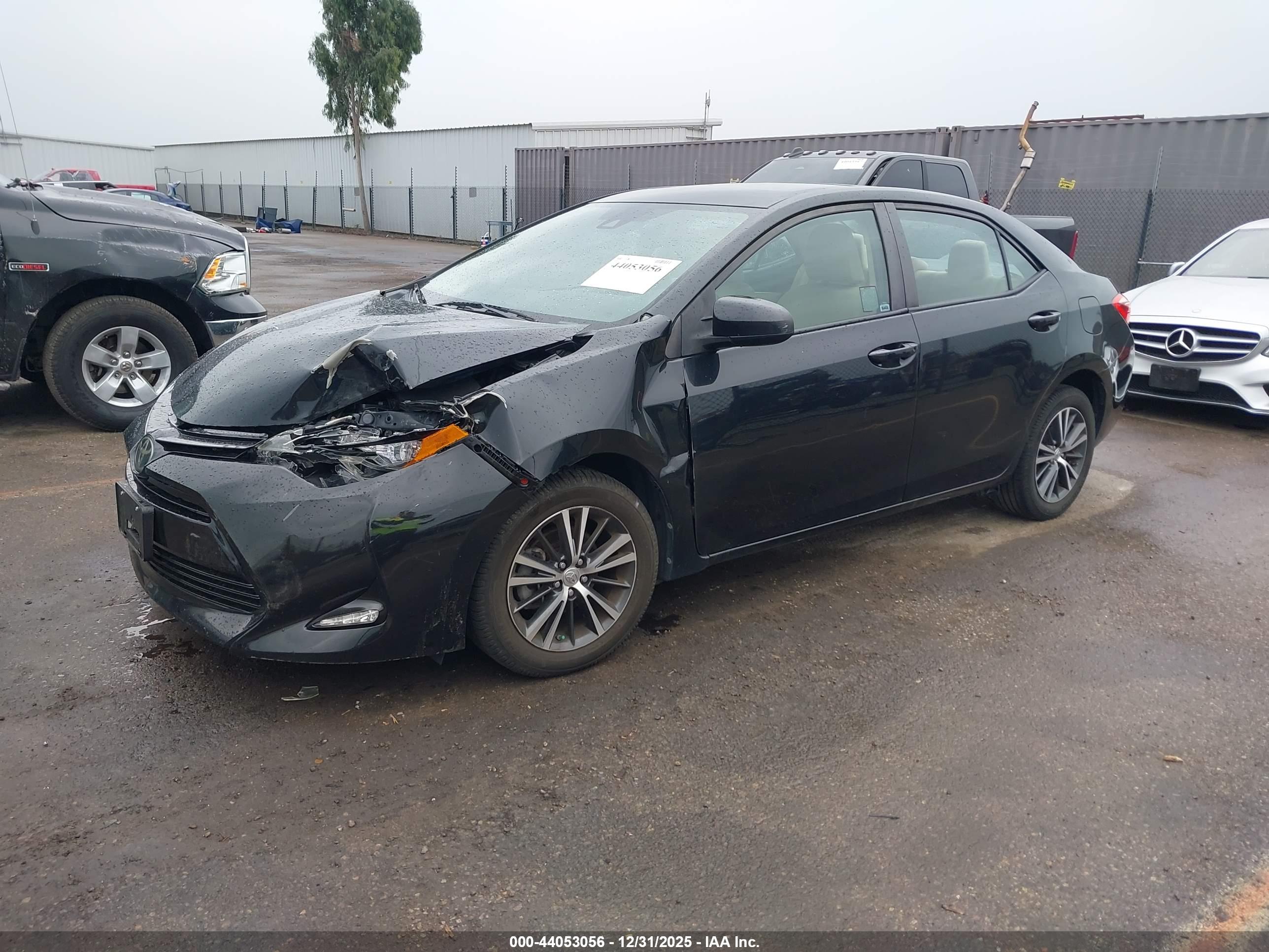 TOYOTA COROLLA image 2