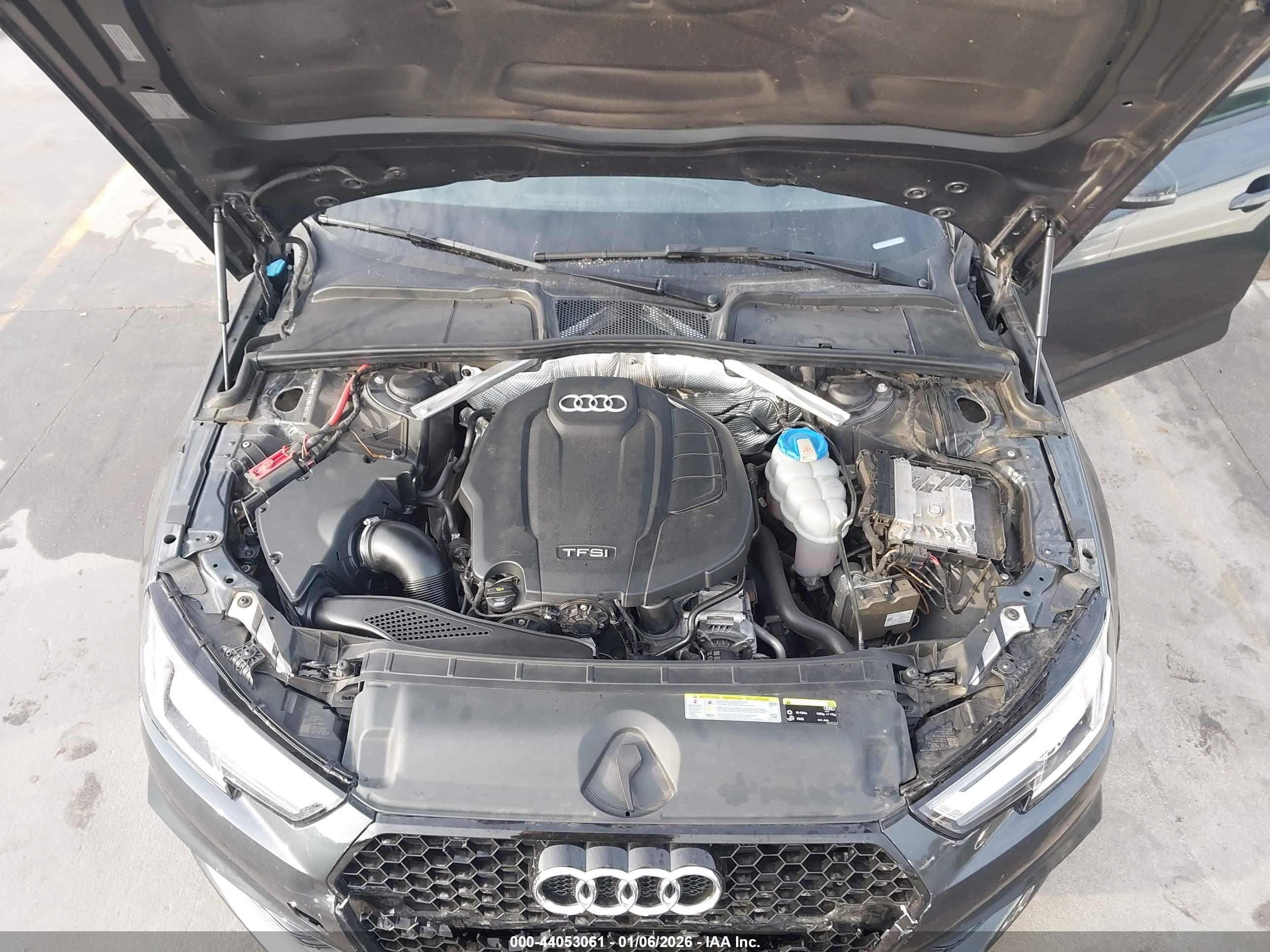 AUDI A4 image 10