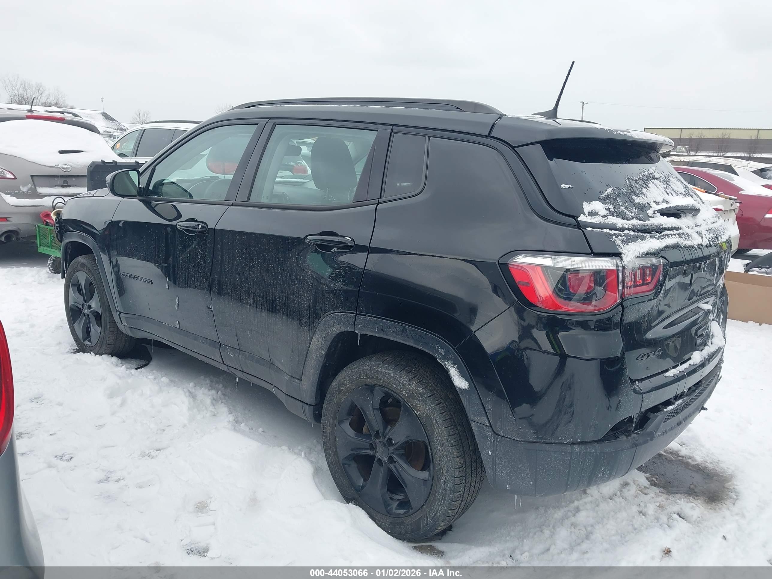 JEEP COMPASS image 3