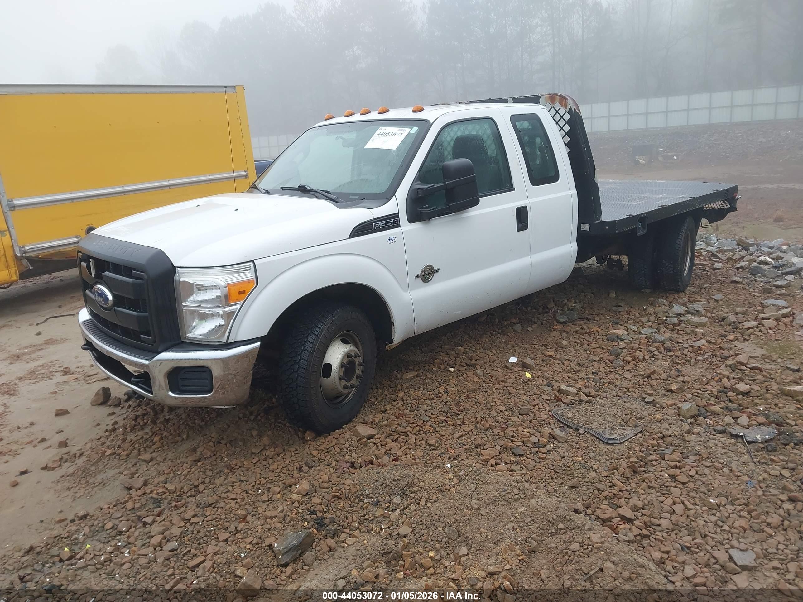 FORD F-350 image 2
