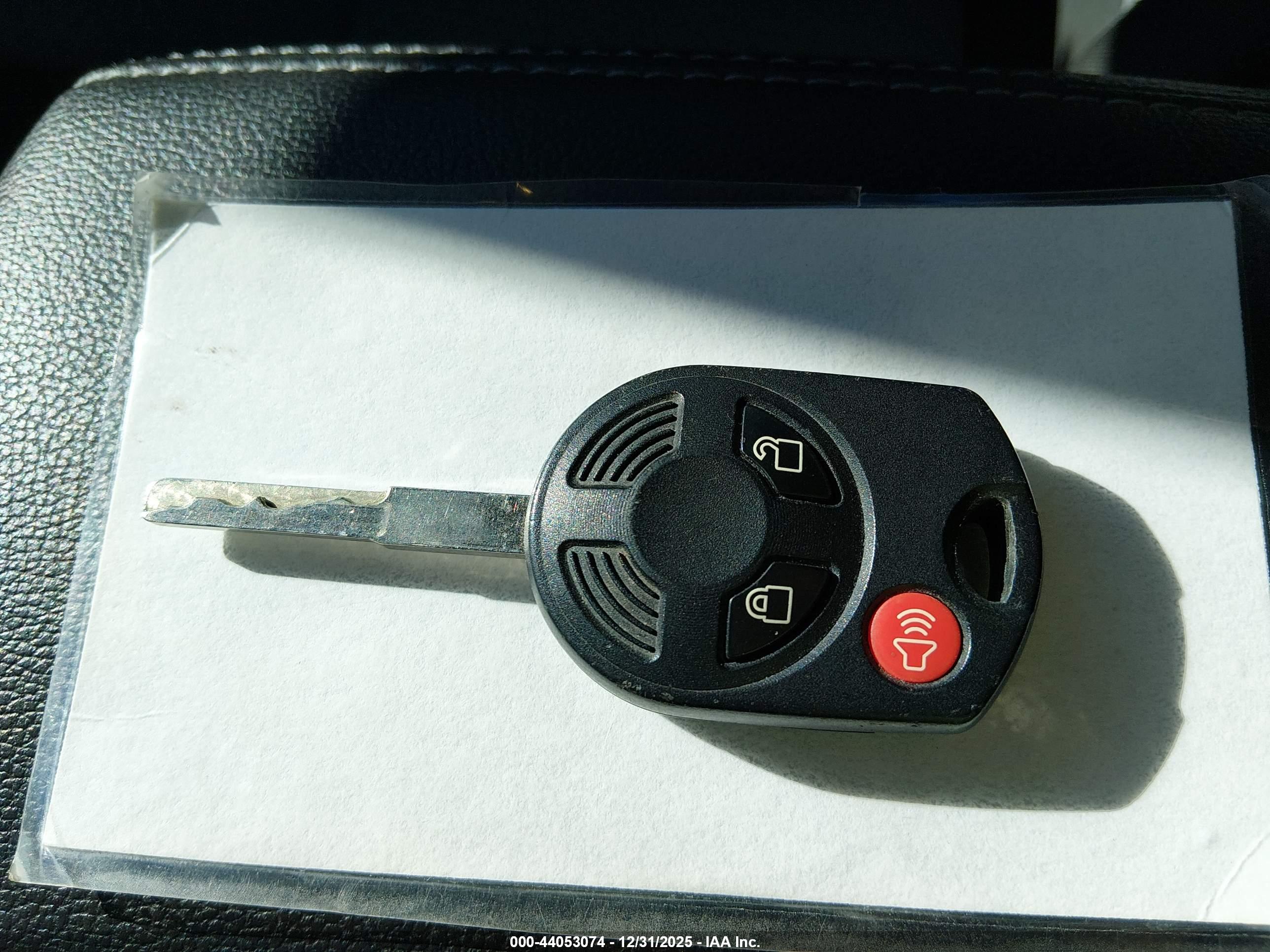 FORD ESCAPE image 11