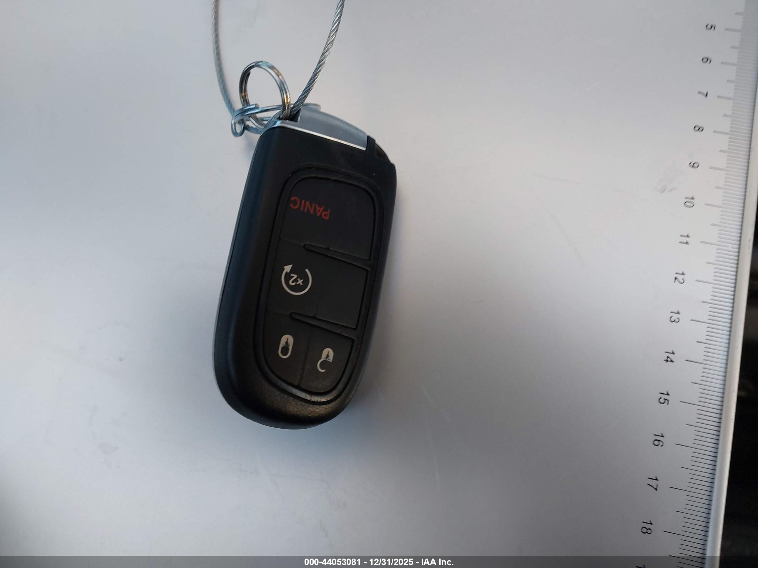 JEEP CHEROKEE image 11