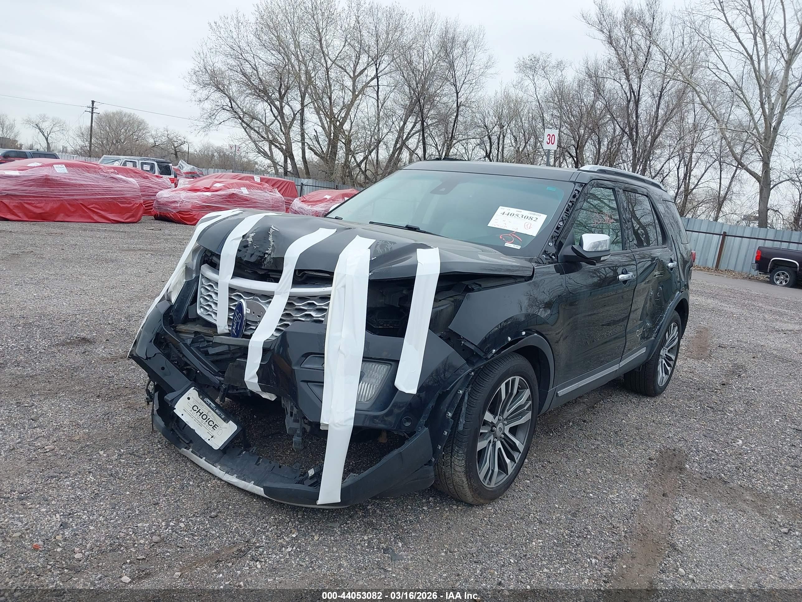 FORD EXPLORER image 2