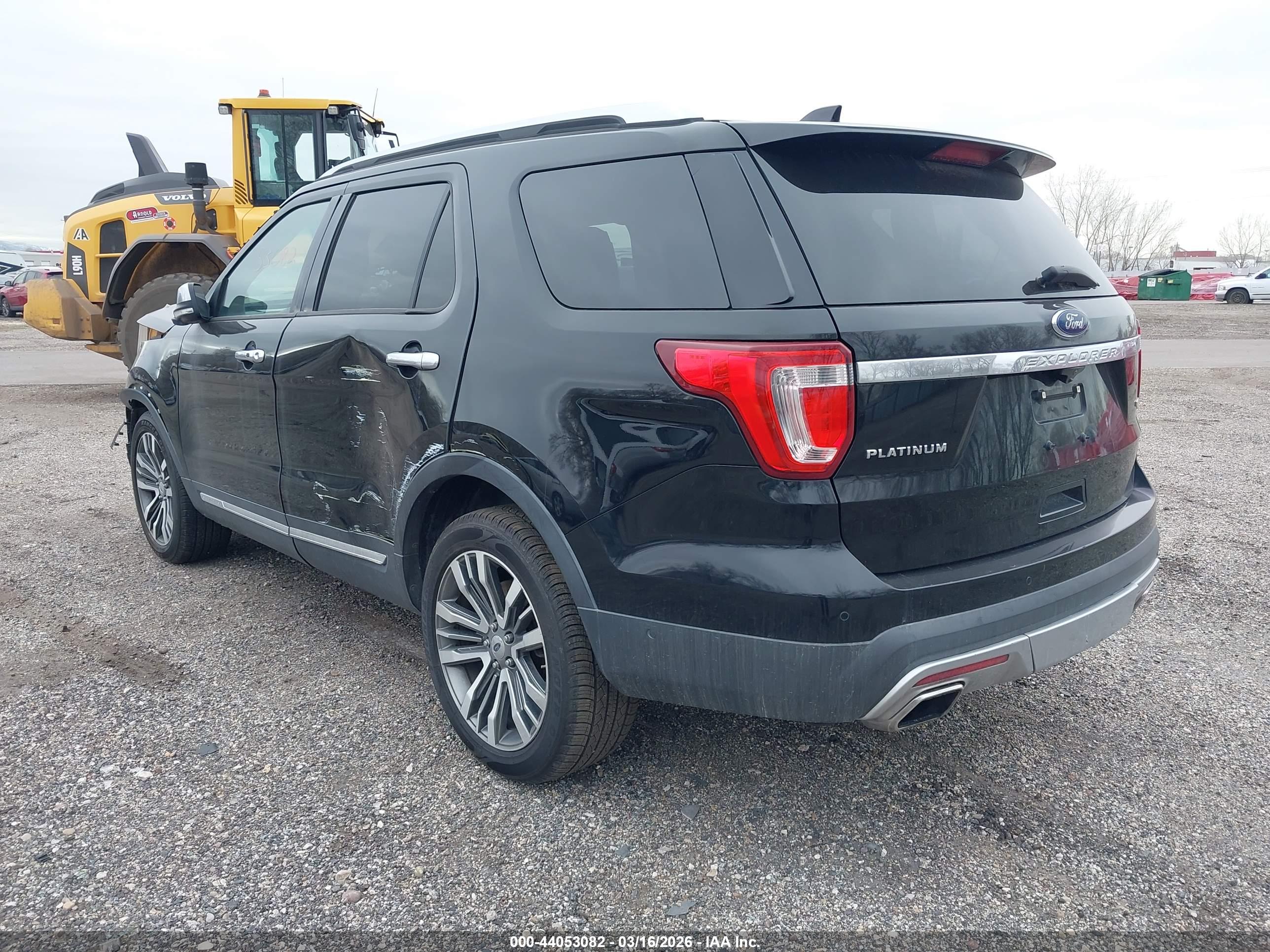 FORD EXPLORER image 3
