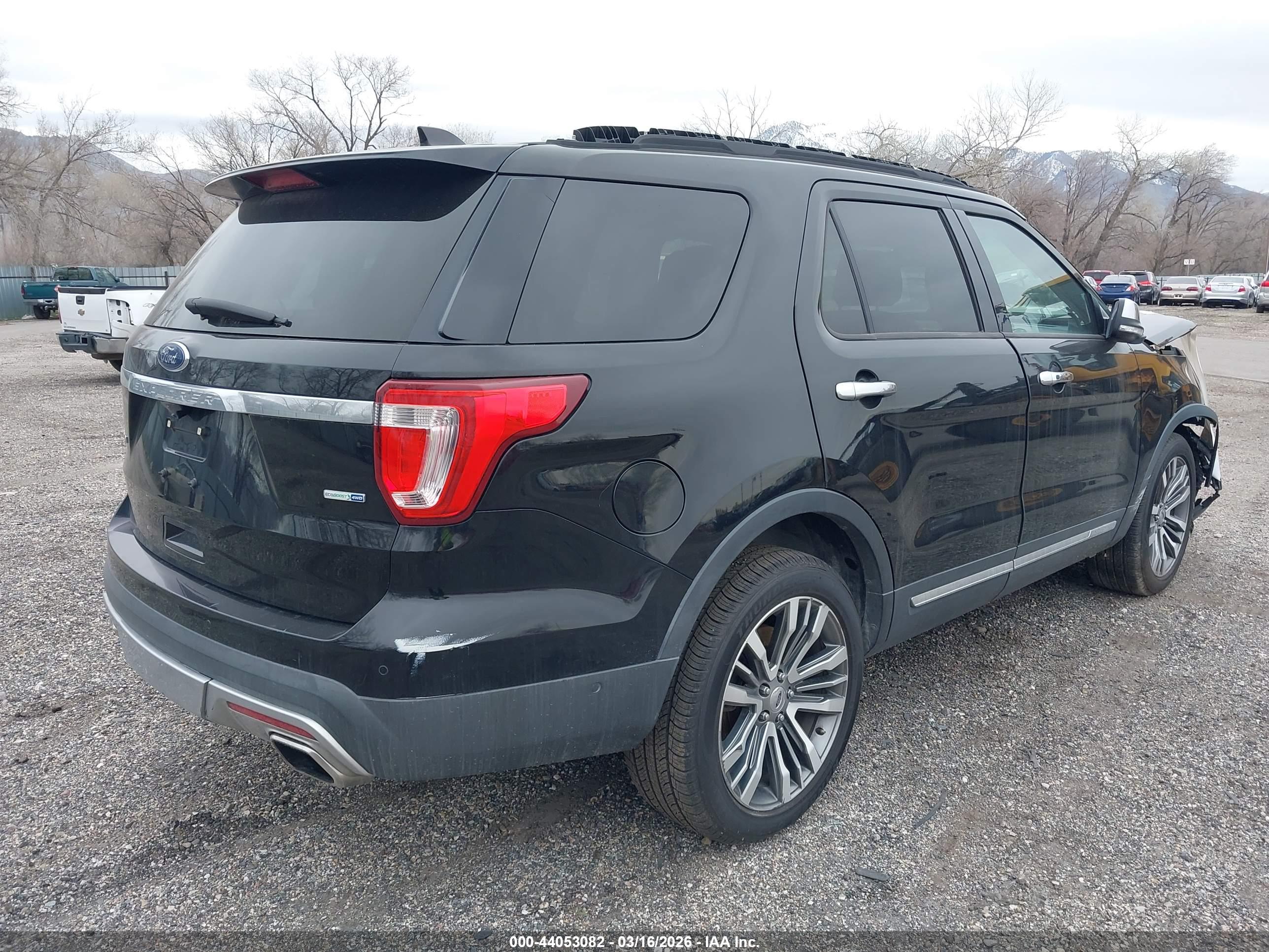 FORD EXPLORER image 4