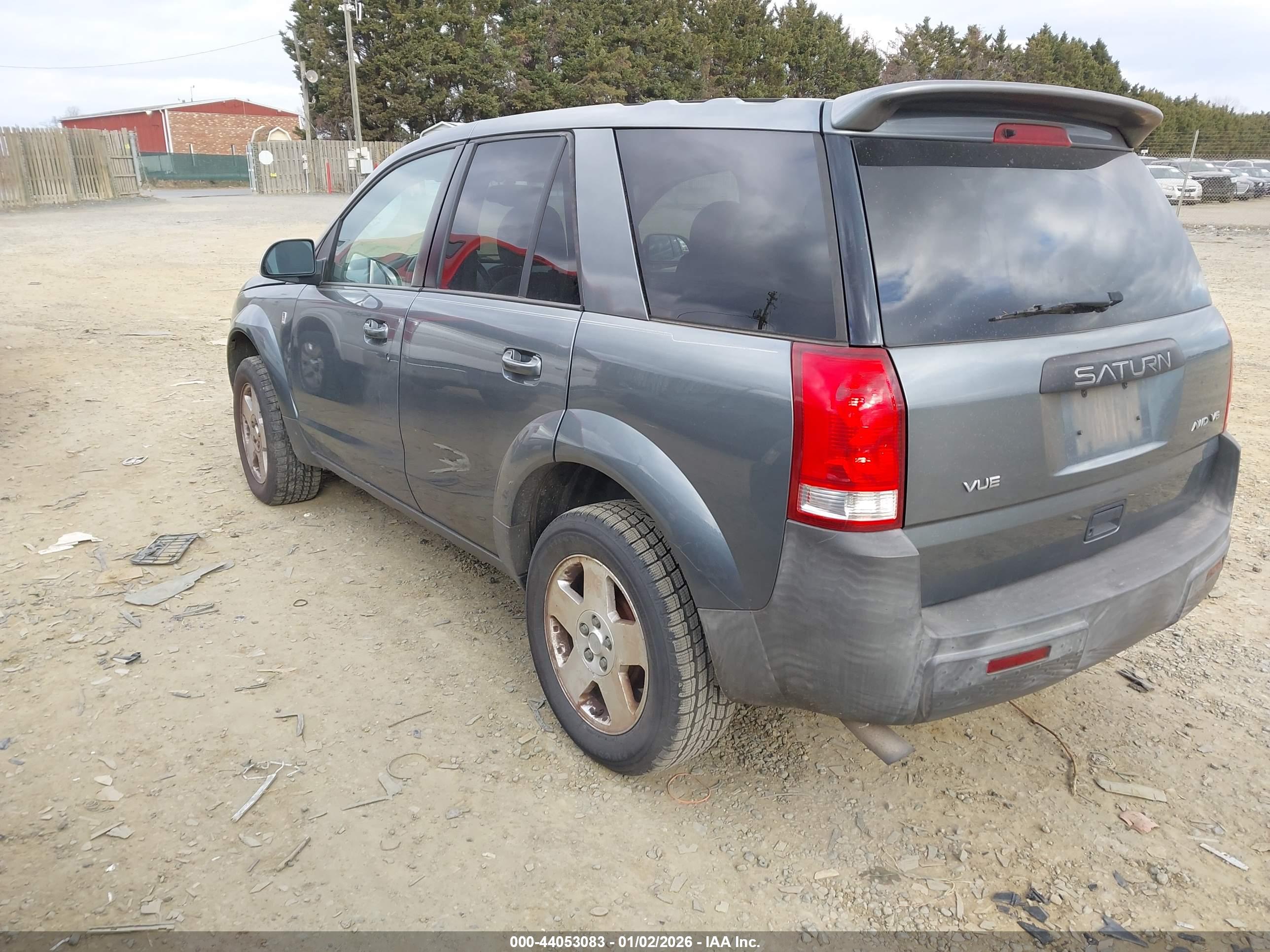 SATURN VUE image 3