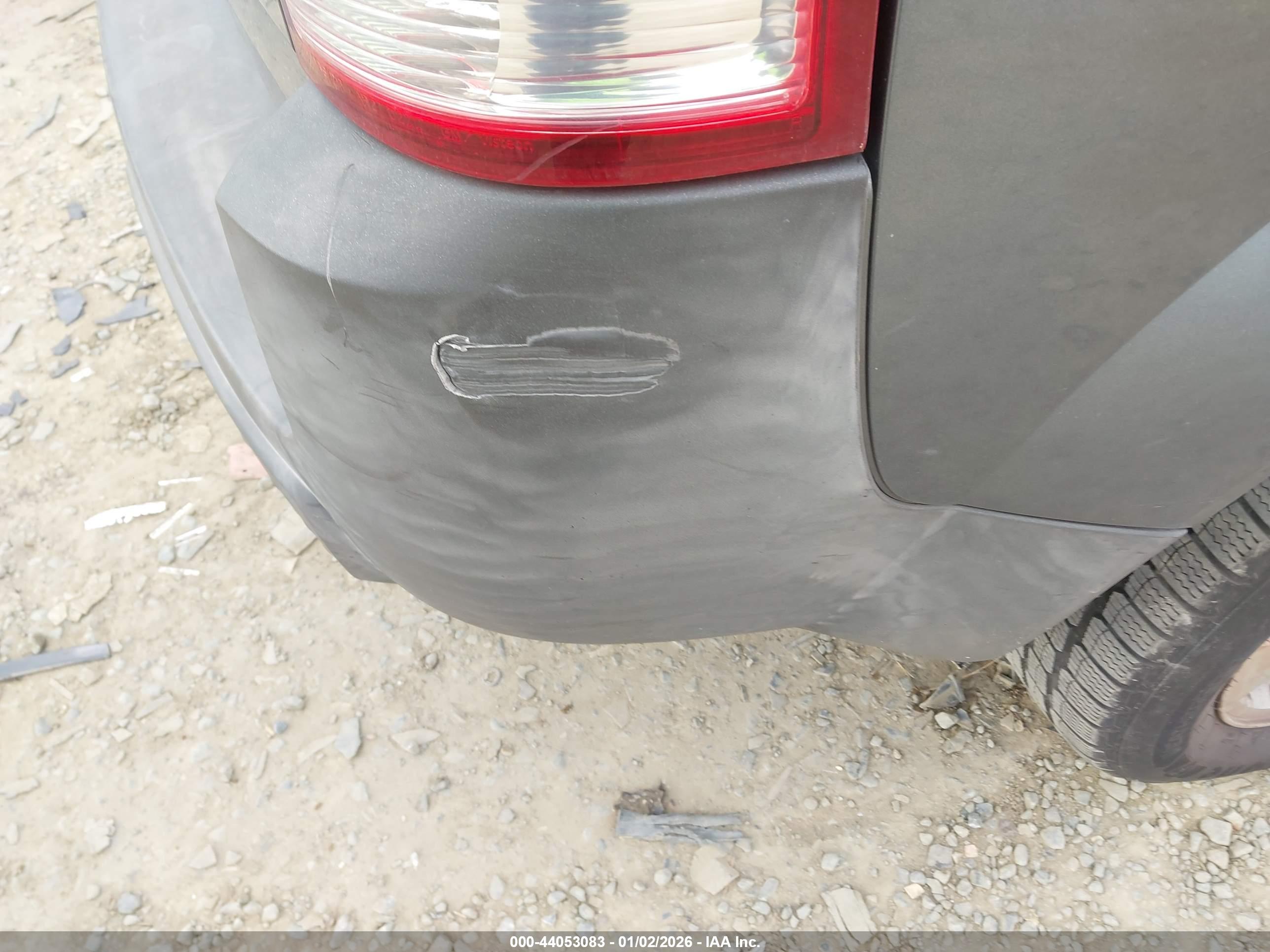 SATURN VUE image 6