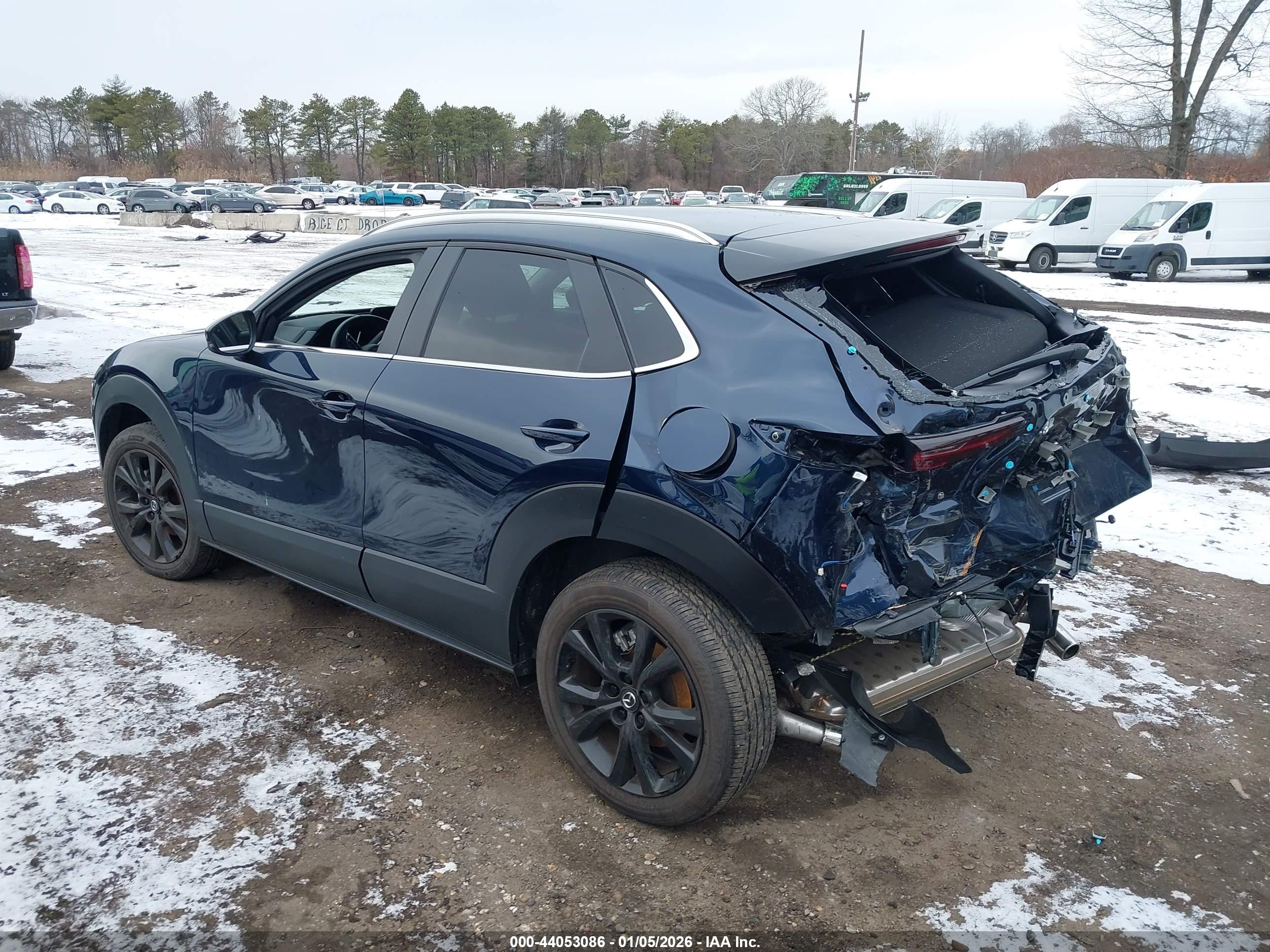 MAZDA CX-30 image 3