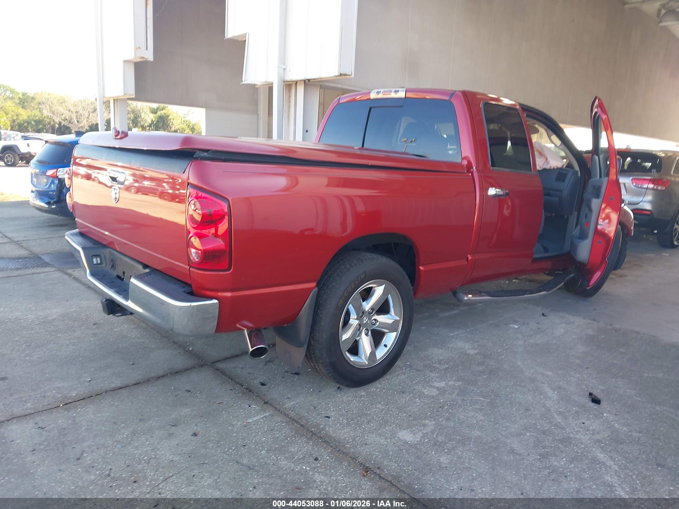 DODGE RAM image 4