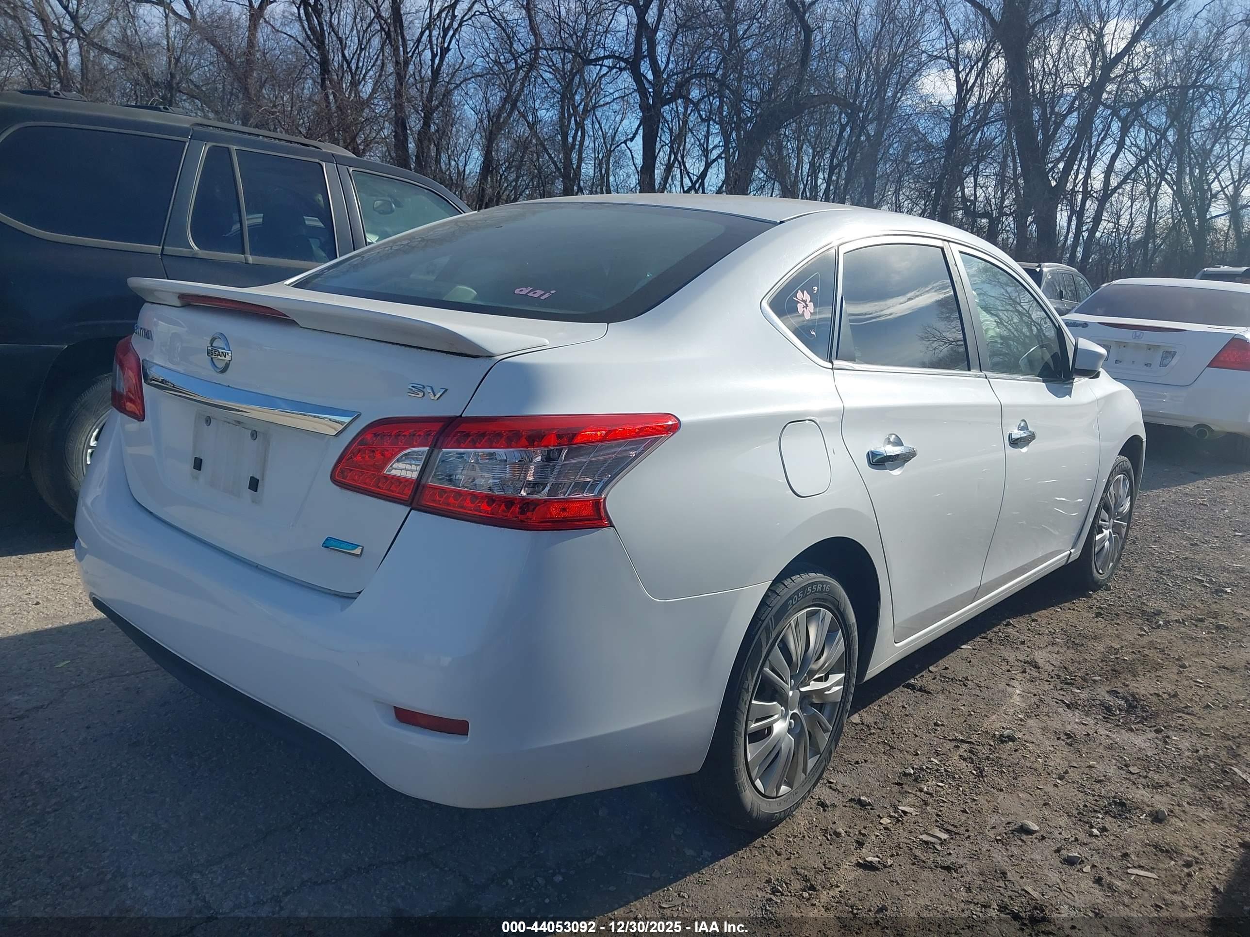 NISSAN SENTRA image 4
