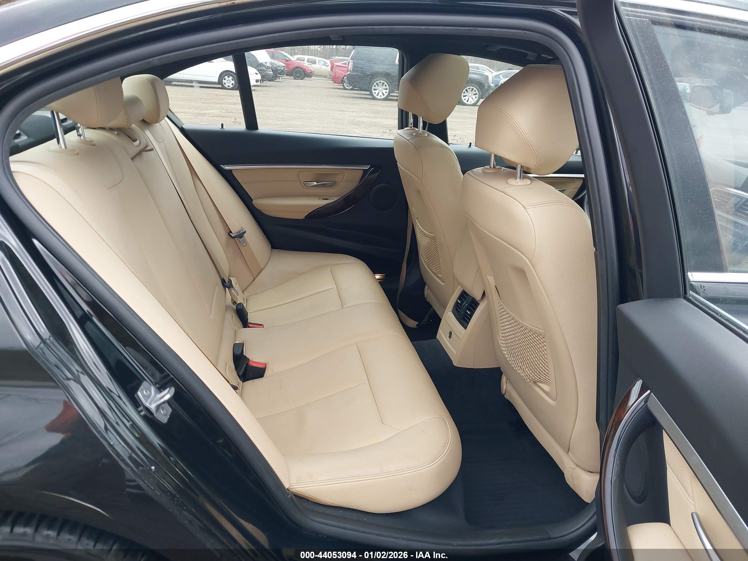 BMW 330I image 8