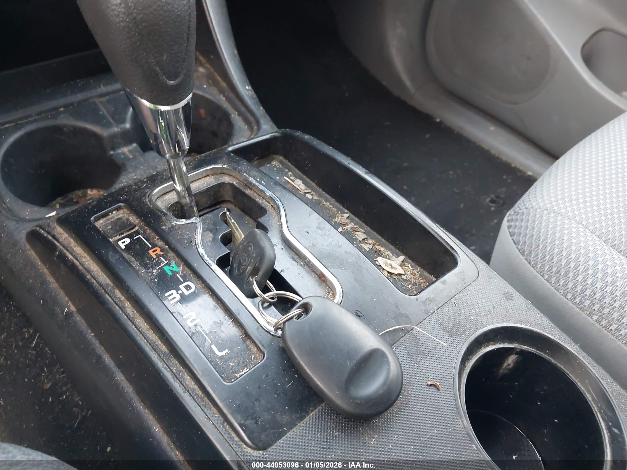 TOYOTA TACOMA image 11