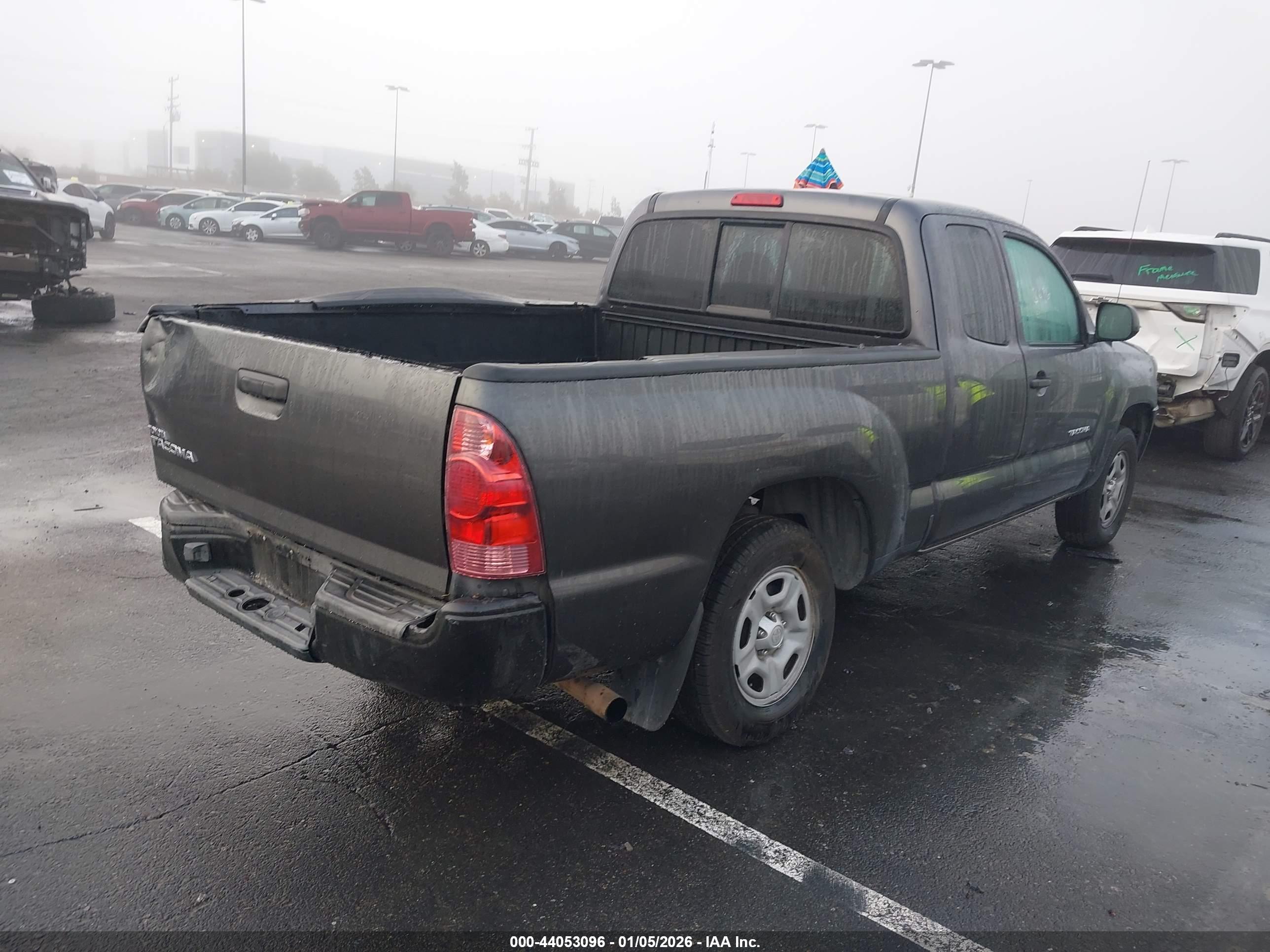 TOYOTA TACOMA image 4