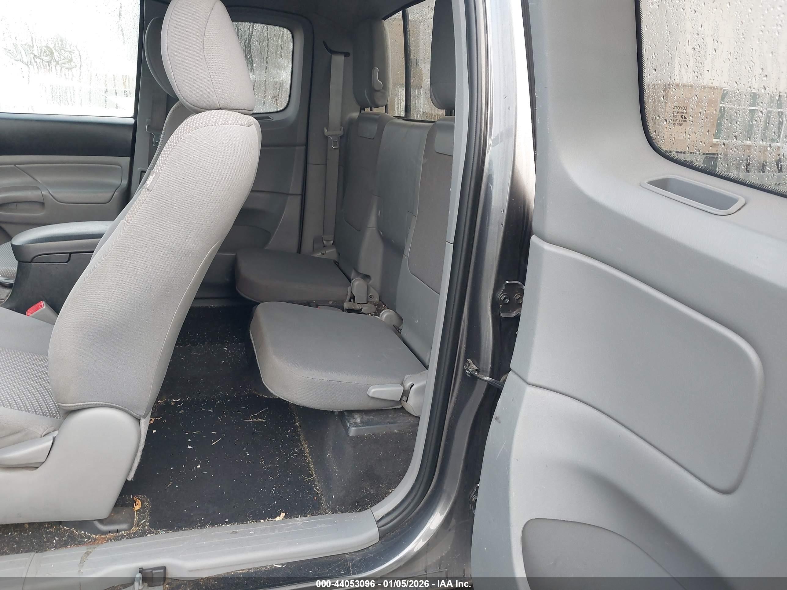 TOYOTA TACOMA image 8