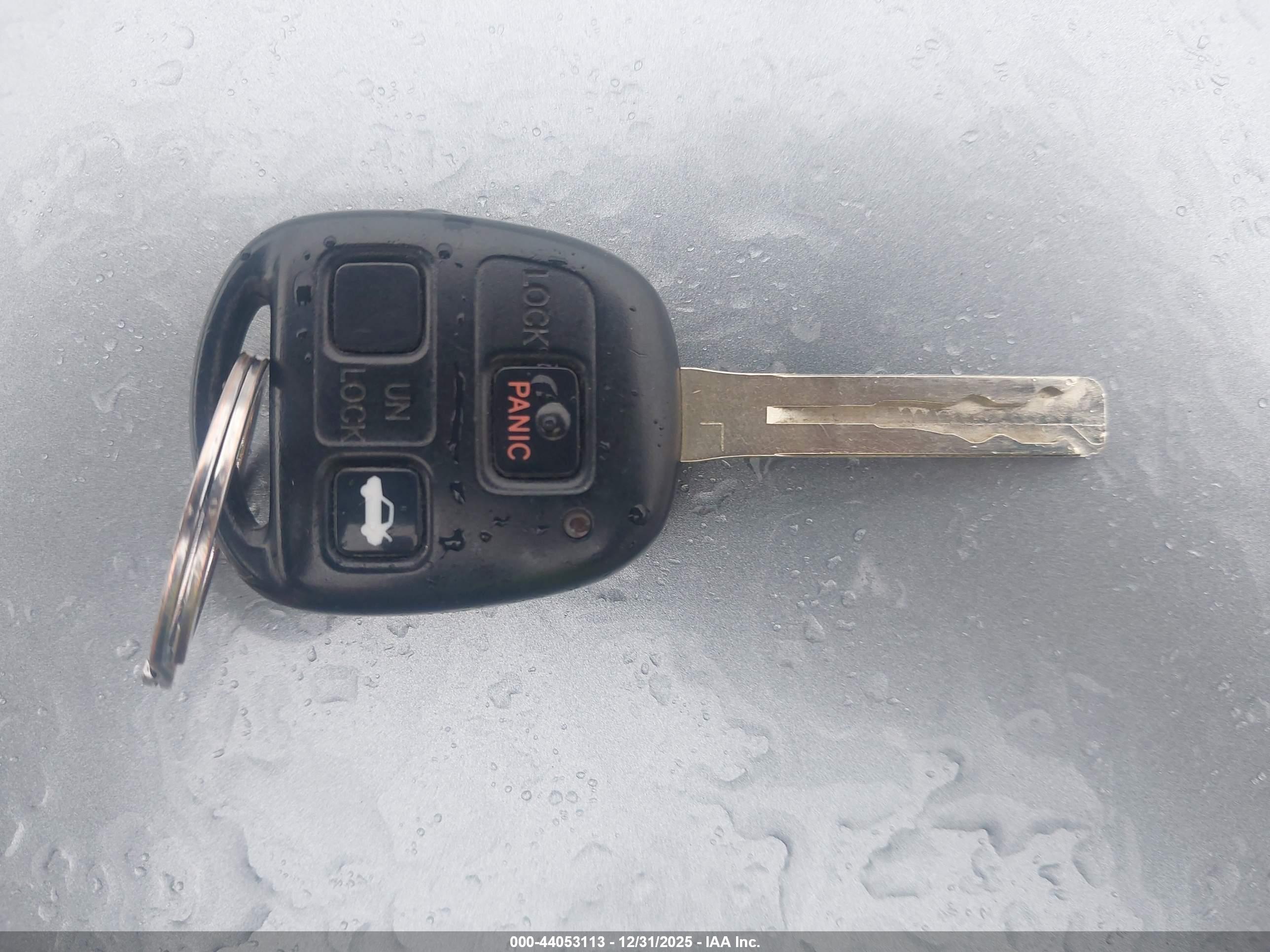 LEXUS ES image 11