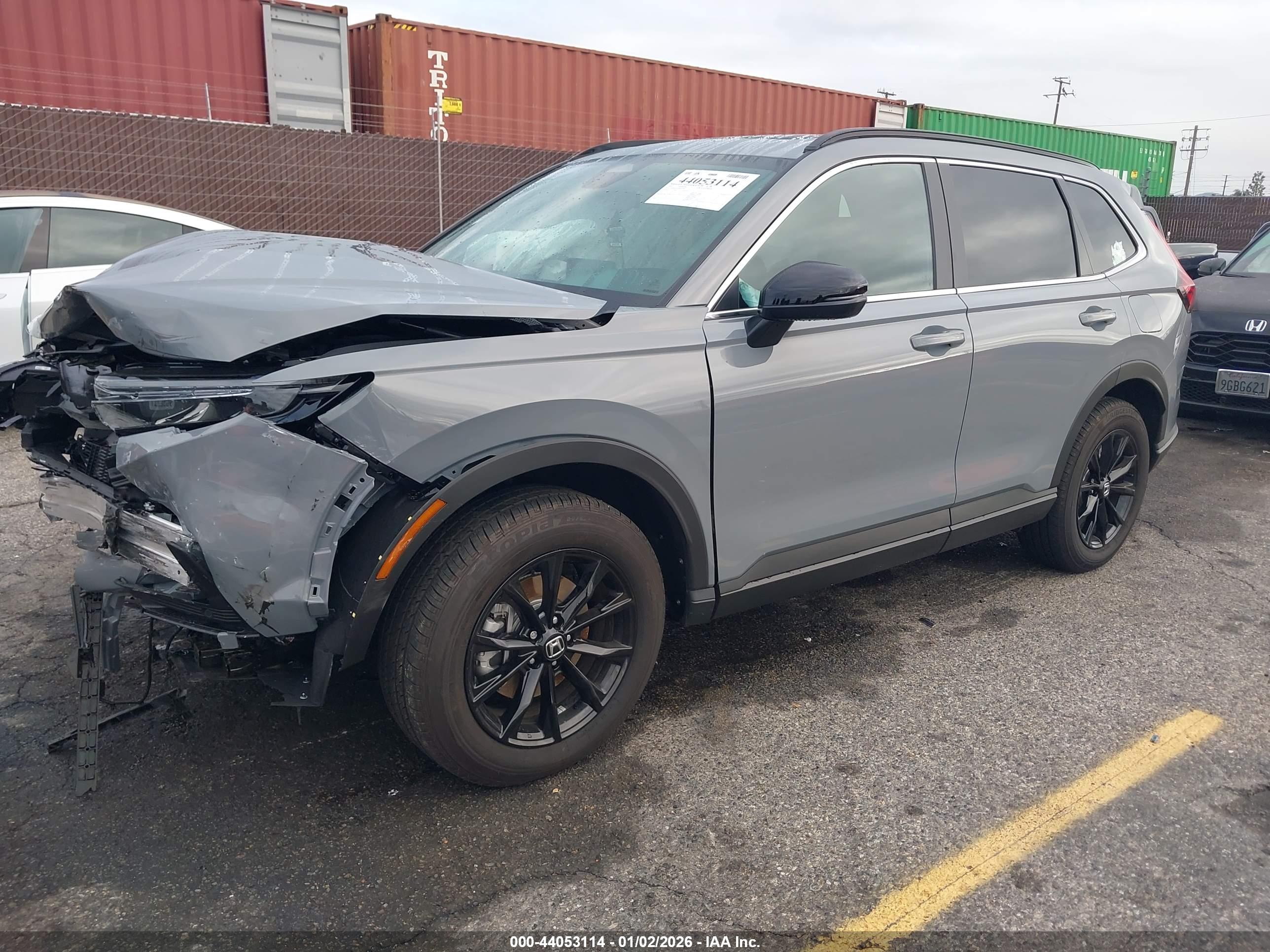 HONDA CR-V image 2