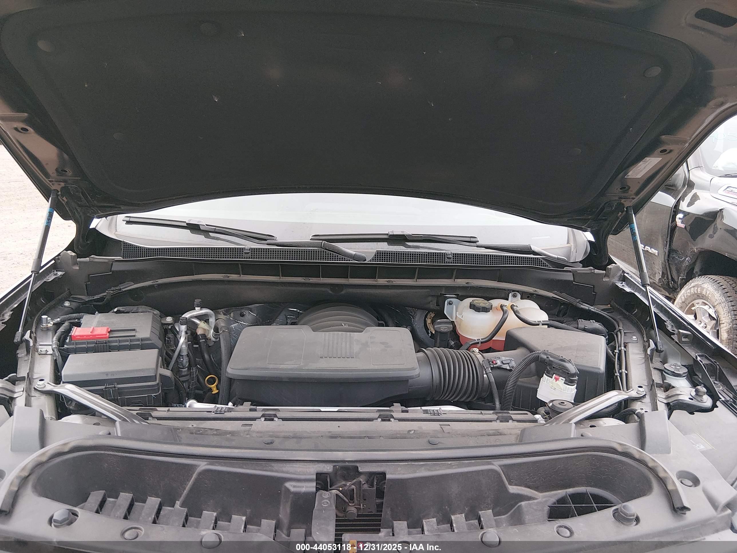 CHEVROLET TAHOE image 10